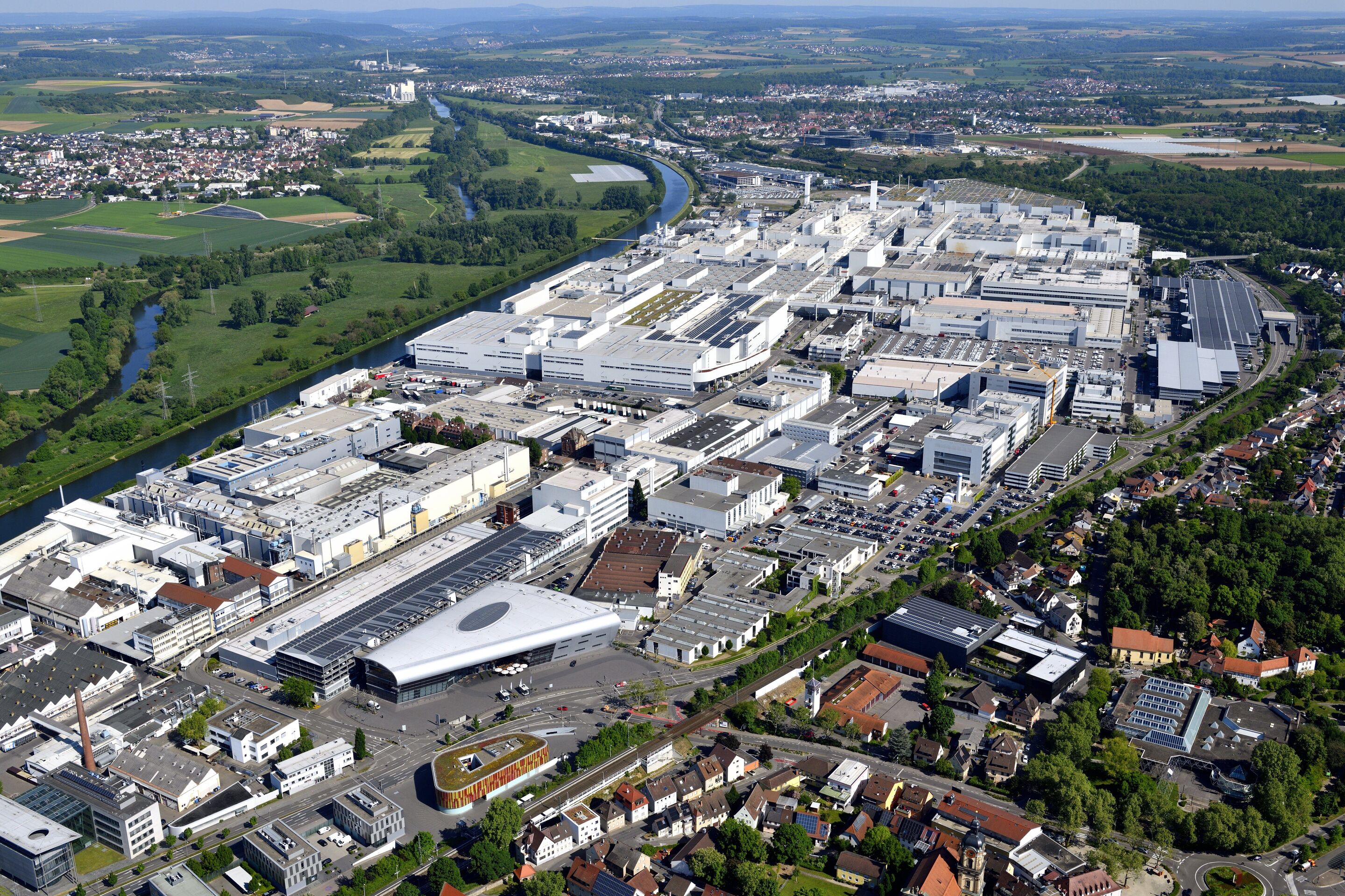 Audi Standort Neckarsulm - Luftaufnahme des Audi Standorts Neckarsulm