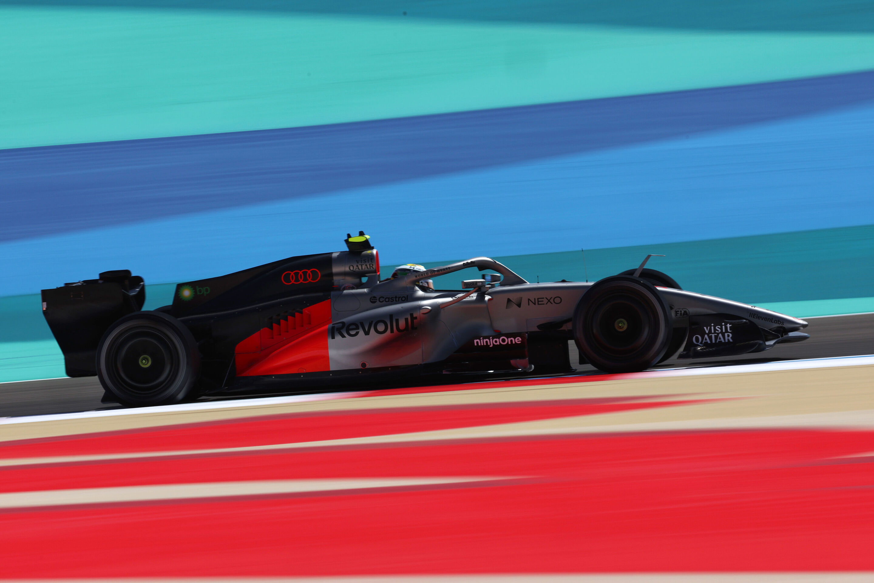 Audi Revolut F1 Team: Pre-Season Testing Bahrain - Audi R26
