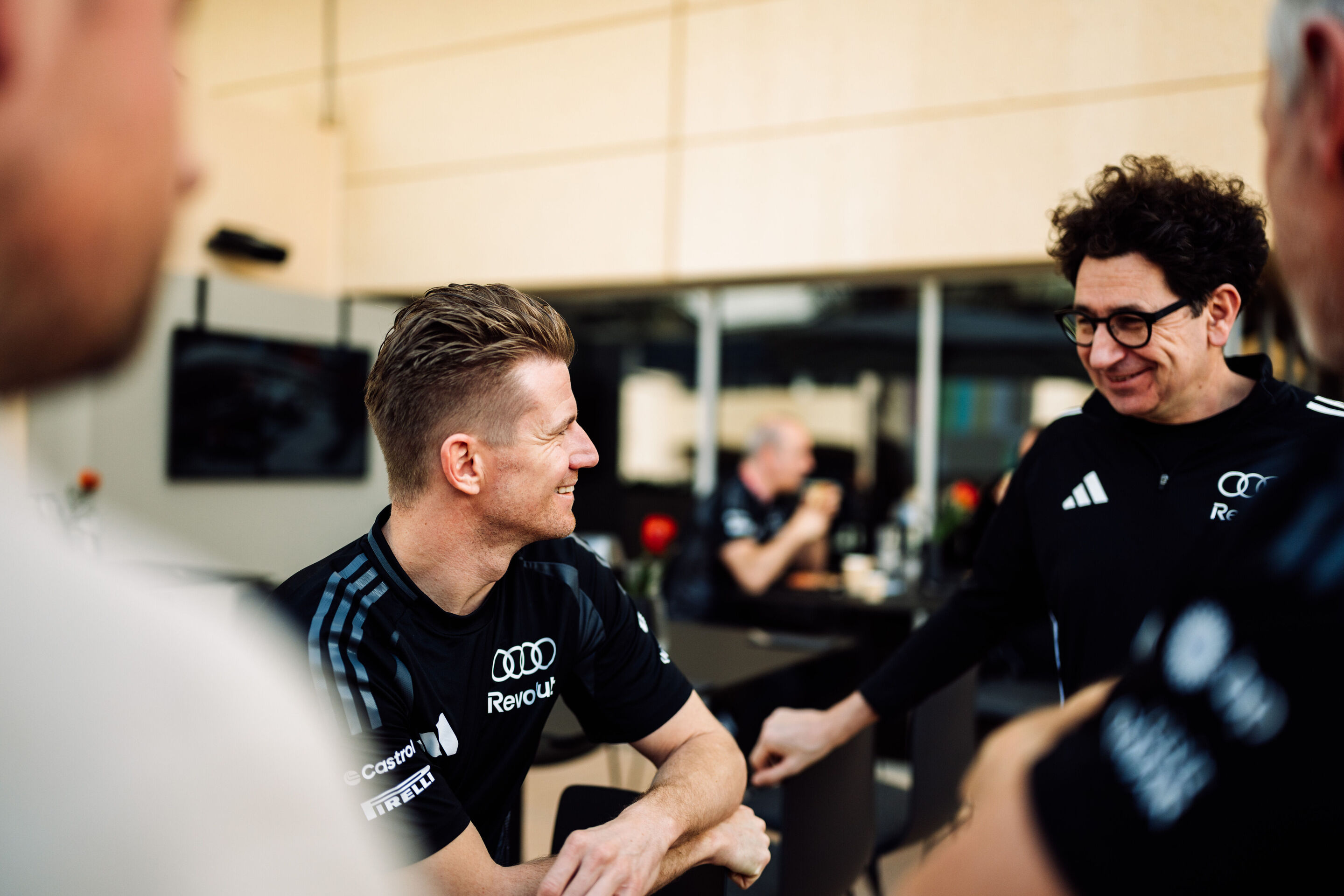 Audi Revolut F1 Team: Pre-Season Testing Bahrain - Nico Hulkenberg, Mattia Binotto