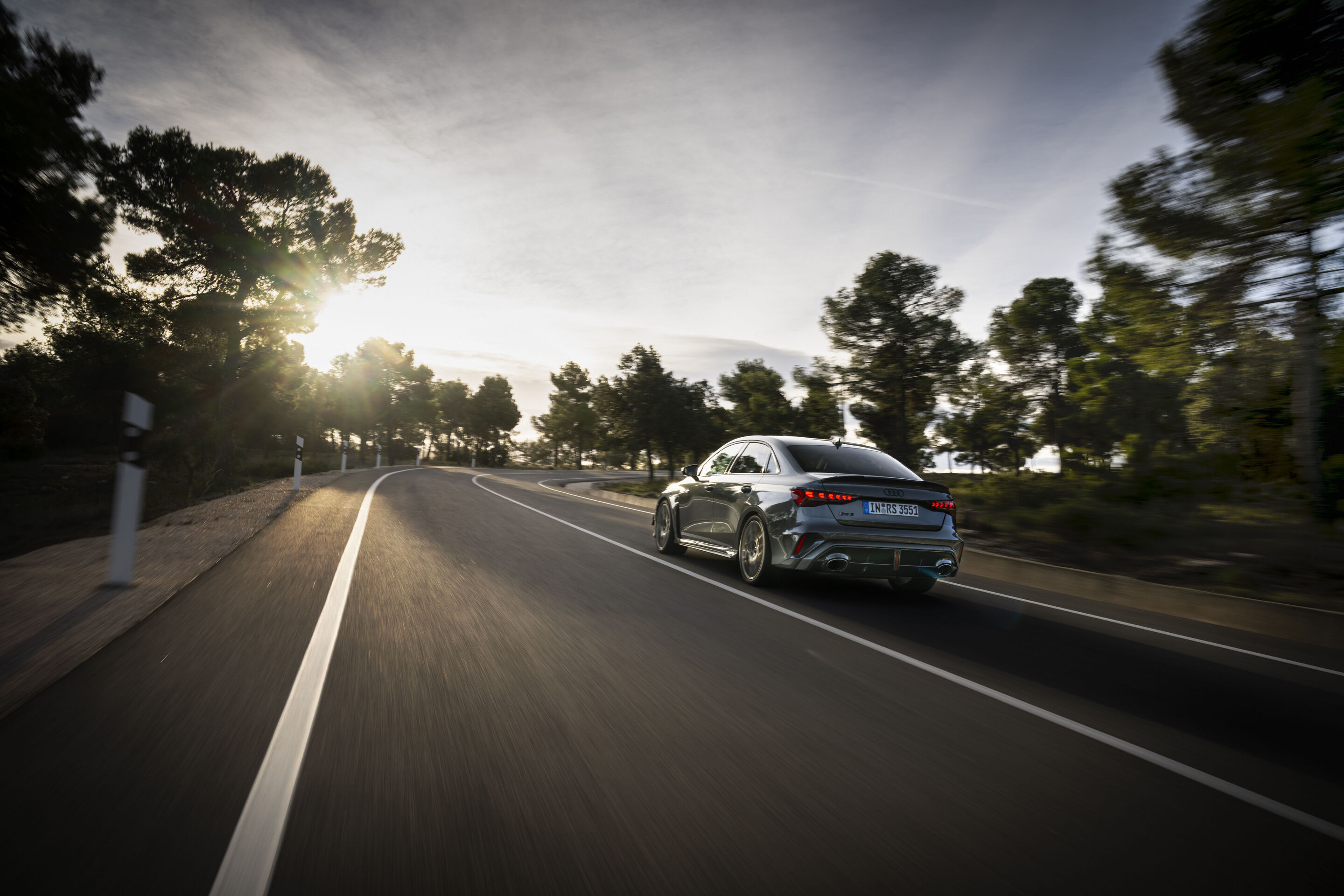 Audi RS 3 Sedan competition limited - Daytona gray pearl effect, dynamic photo, exterior, three-quarter rear view