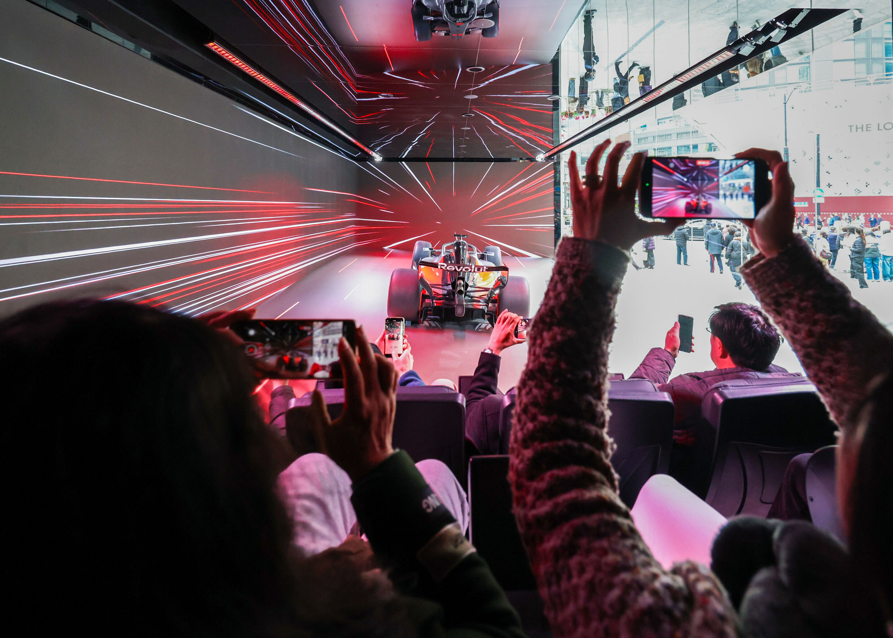 Audi Revolut F1 Team: Grand Prix von China - Audi City Popup in Shanghai?