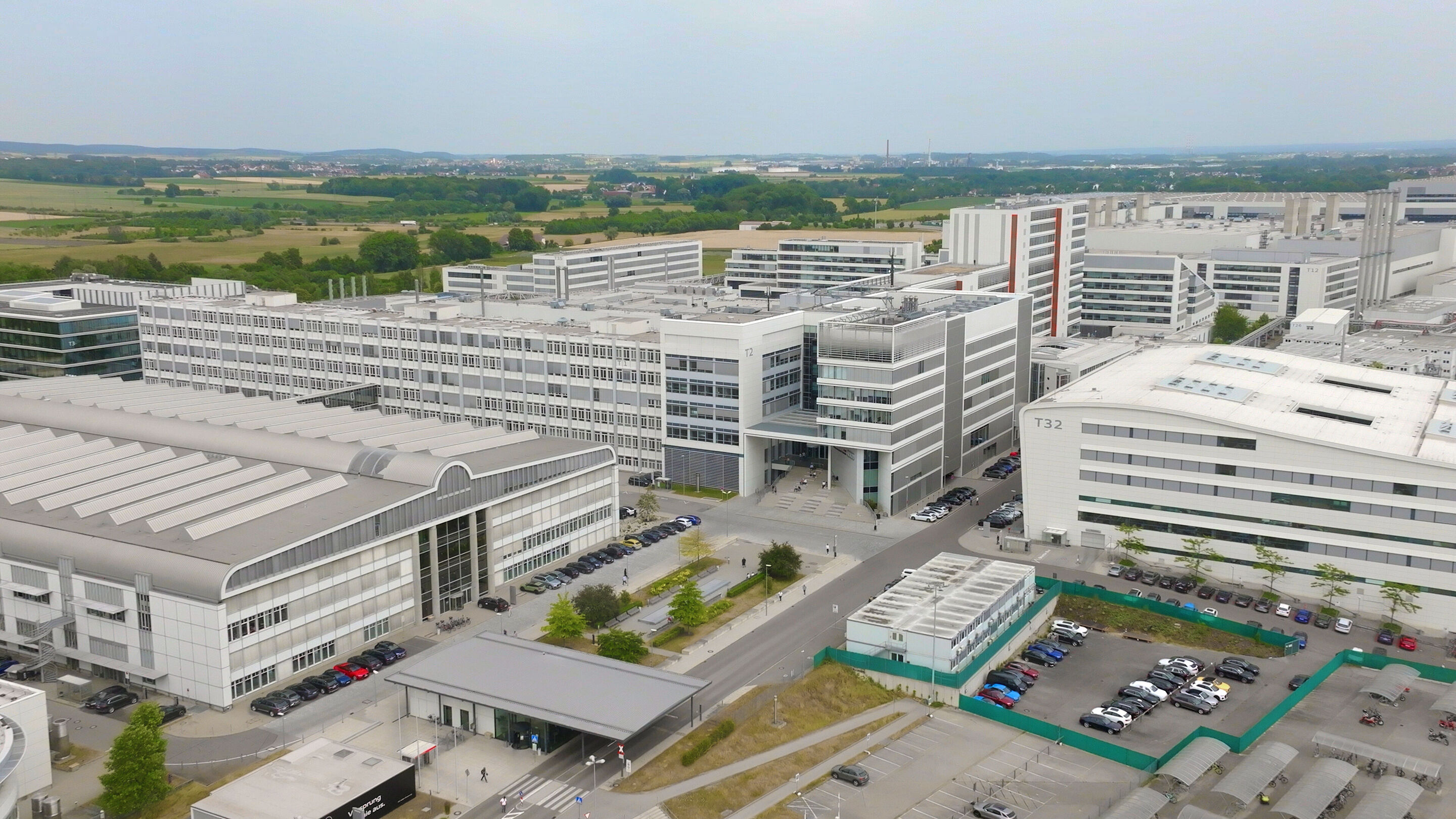 Audi am Standort Ingolstadt (Luftaufnahme) - Technische Entwicklung