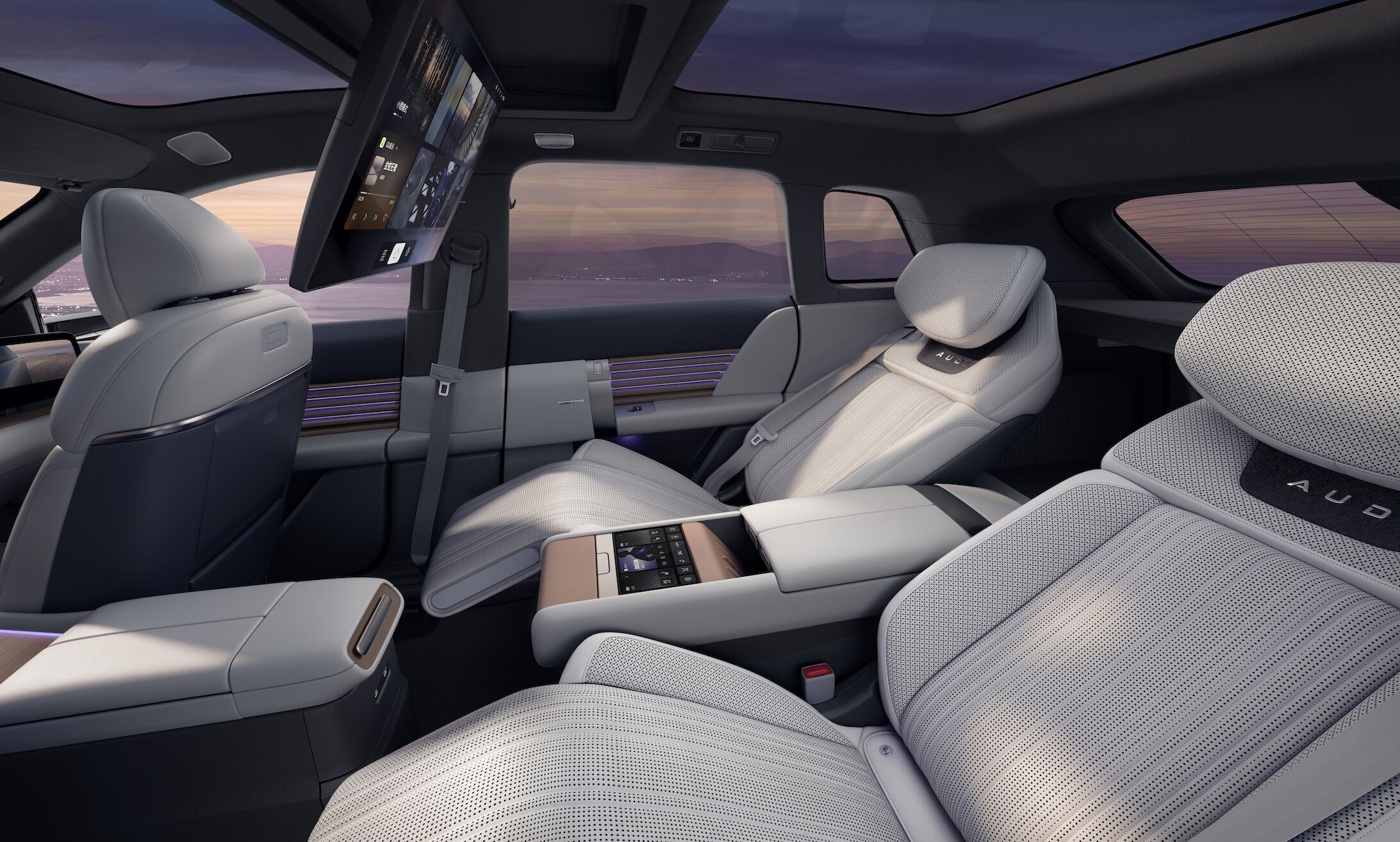 Audi auf der Auto China 2026 - Outdoor-Standaufnahme, Interieur des Audi E7X