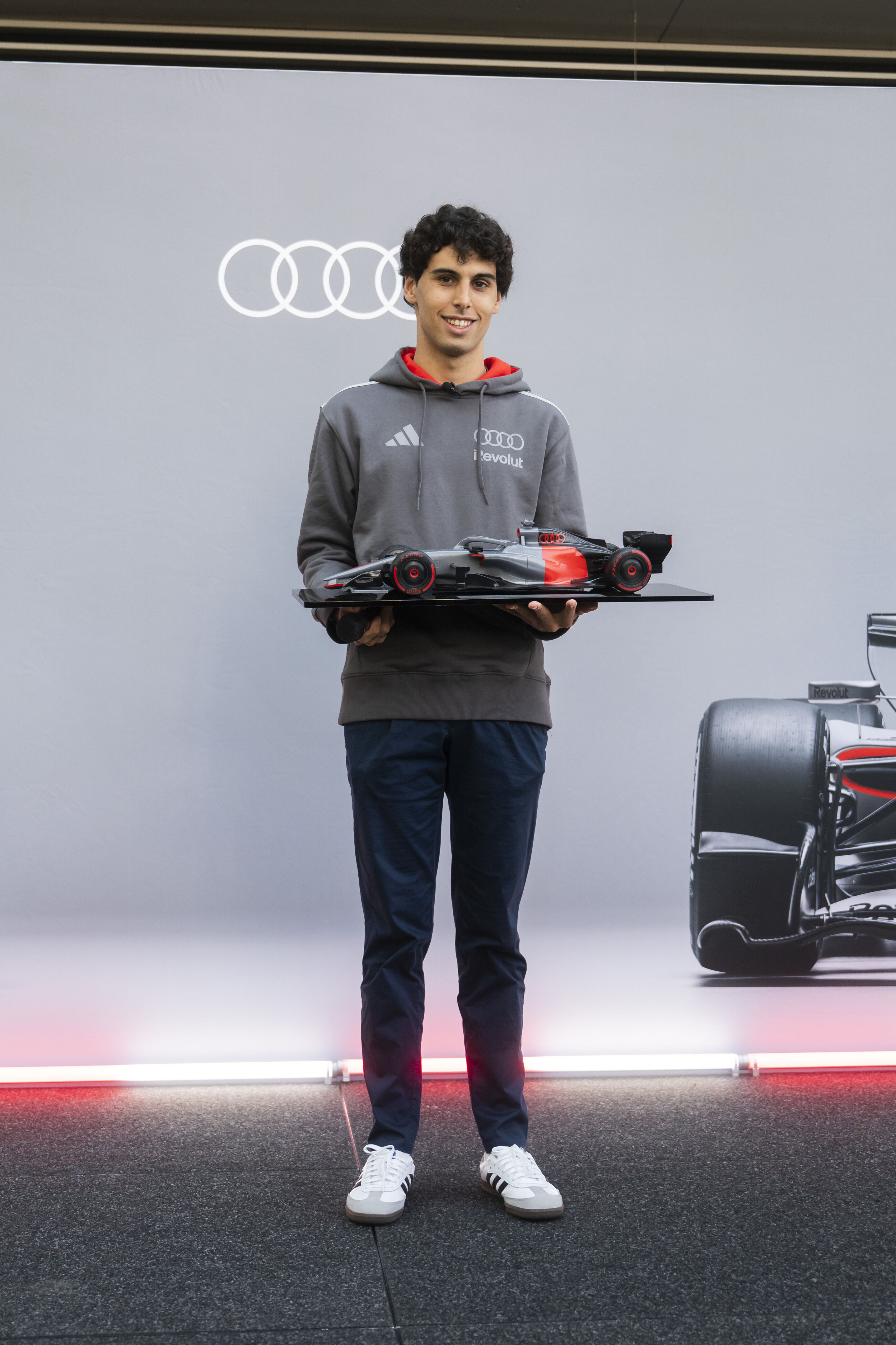 Gabriel Bortoleto besucht Audi in Ingolstadt - Impressionen von Bortoletos Besuch des Audi Forums in Ingolstadt