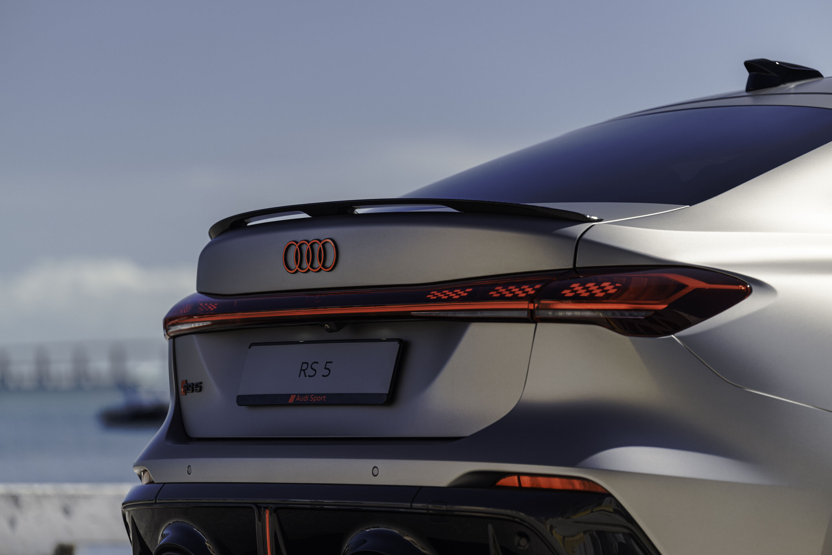 Audi RS 5: Premiere als Hot-Lap-Auto bei der Formel 1 - Der Audi RS 5 feiert beim F1 Grand Prix in Miami seine Premiere als Fahrzeug für die F1® Pirelli Hot Laps im Rahmenprogramm der Formel 1