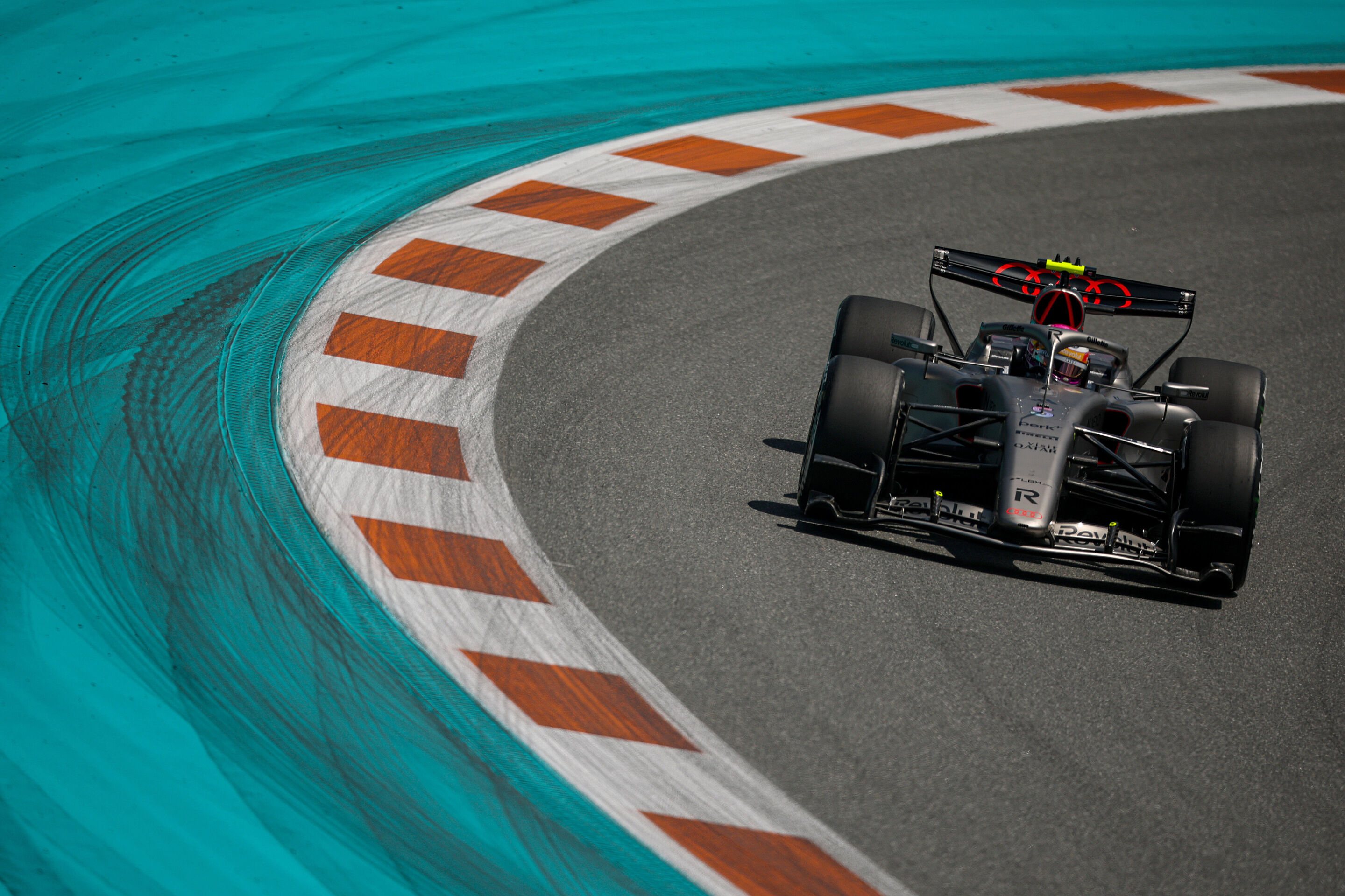 Audi Revolut F1 Team: Miami Grand Prix - Audi R26 #5, Gabriel Bortoleto