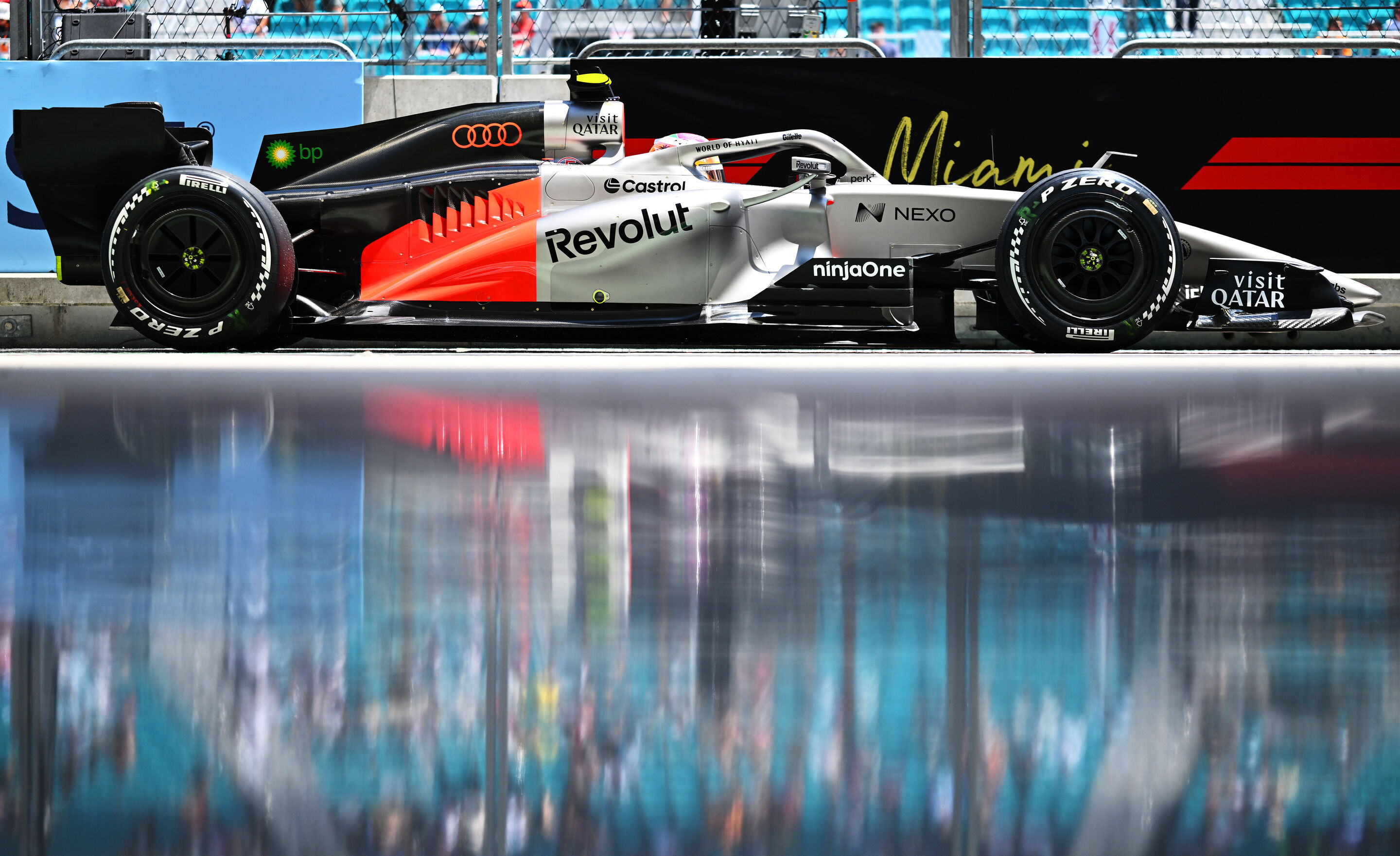 Audi Revolut F1 Team: Miami Grand Prix - Audi R26 #5, Gabriel Bortoleto