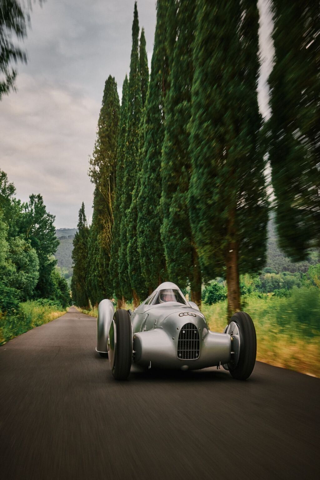 Auto Union Lucca - Audi hat den Auto Union Lucca aufbauen lassen. Fahraufnahme vor Ort im italienischen Lucca, Anfang Mai 2026.