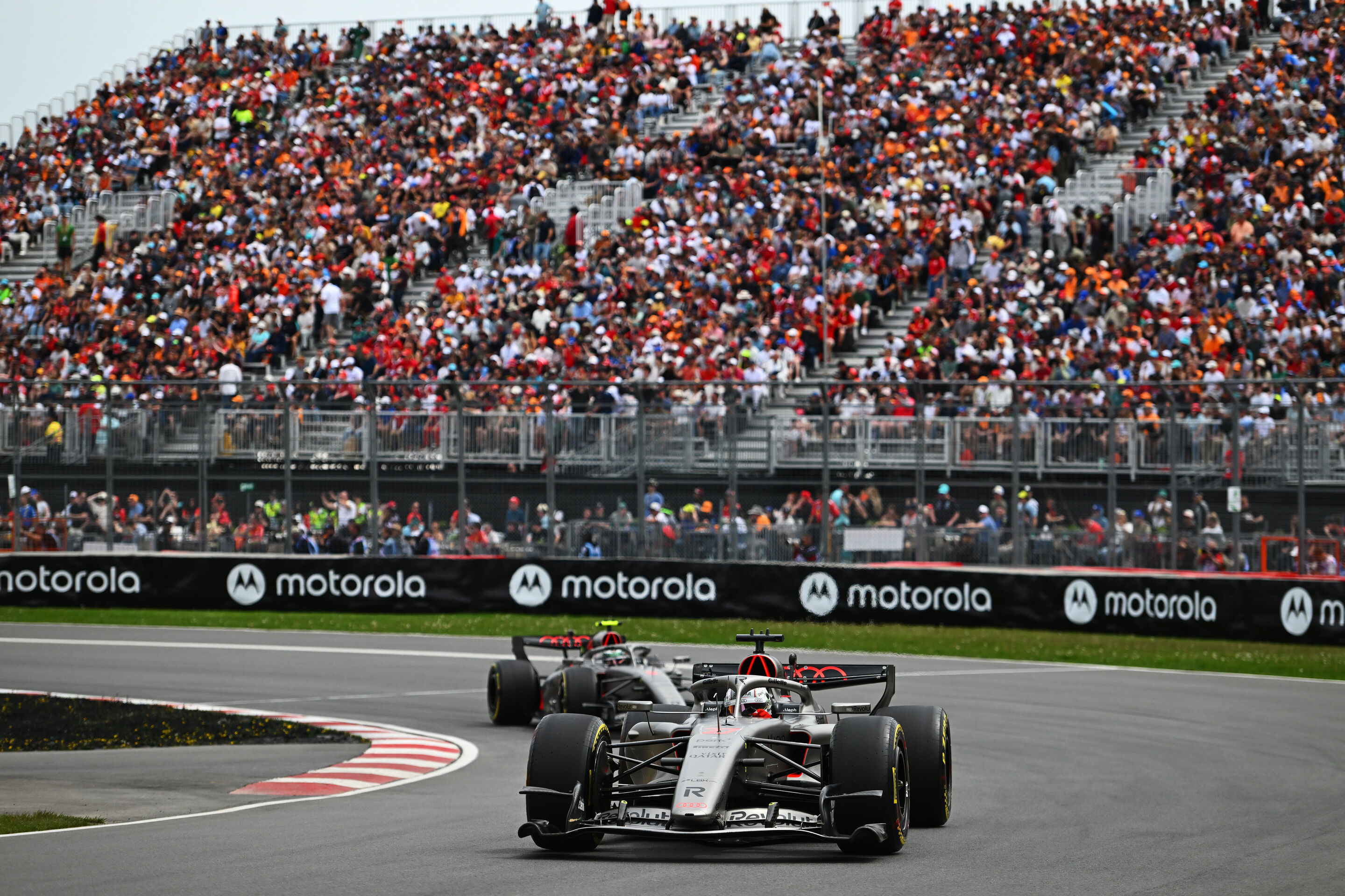 Audi Revolut F1 Team: Grand Prix von Kanada - Audi R26 #27, Nico Hülkenberg
