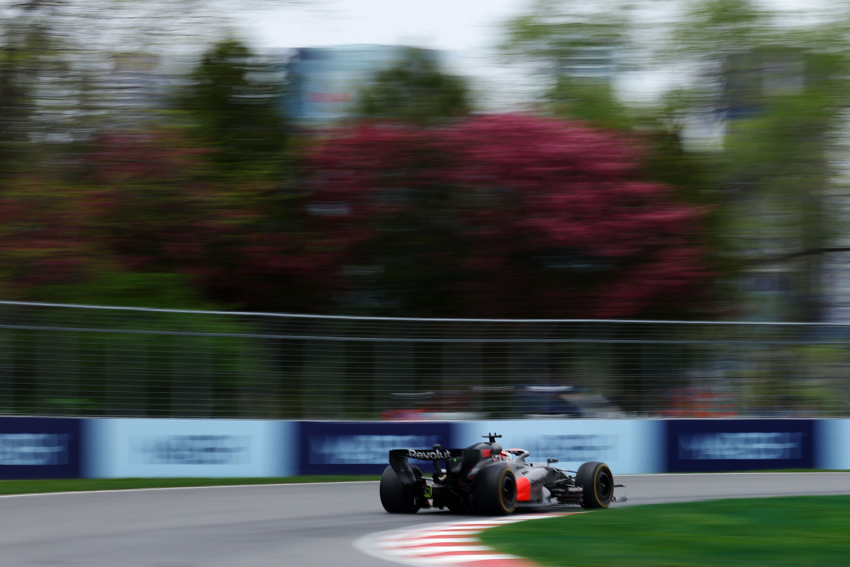 Audi Revolut F1 Team: Grand Prix von Kanada - Audi R26 #27, Nico Hülkenberg