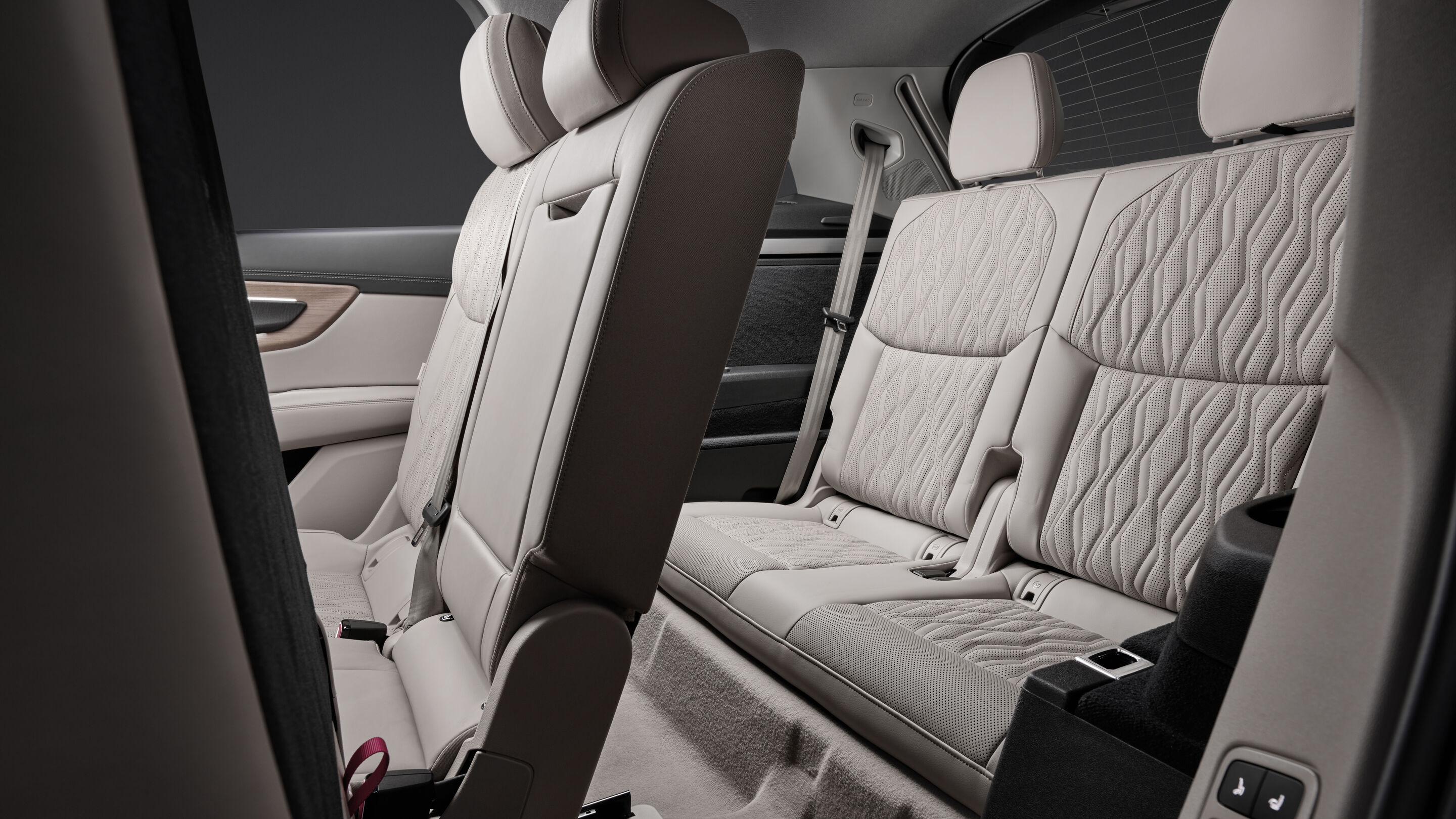 Audi Q7 SUV - Alopiasblau Metallic, Studioaufnahme, Interieur, Sitzreihe hinten