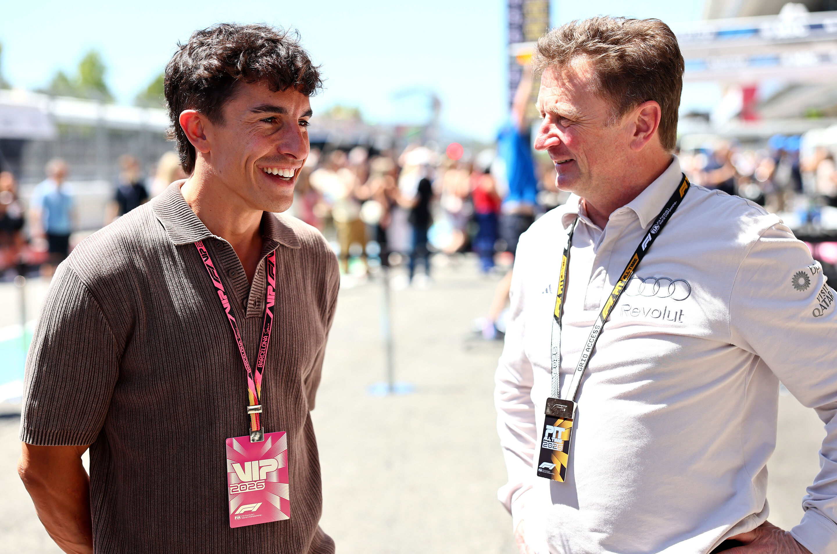 Audi Revolut F1 Team: Grand Prix von Barcelona - Ducati-Werksfahrer Marc Marquez zu Gast beim Audi Revolut F1 Team. Mit Racing Director Allan McNish.