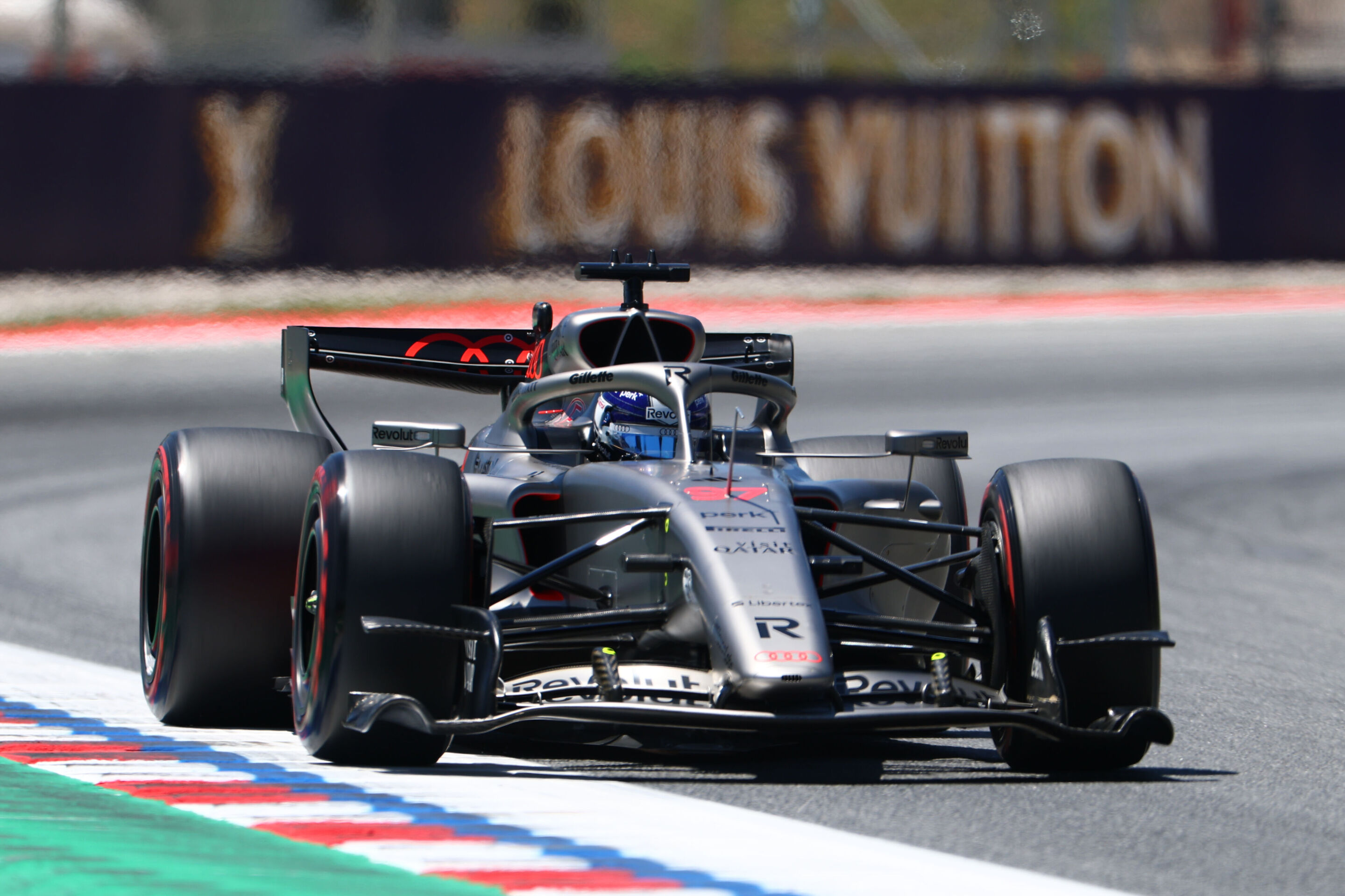 Audi Revolut F1 Team: Grand Prix von Barcelona - Audi R26 #97, Paul Aron
