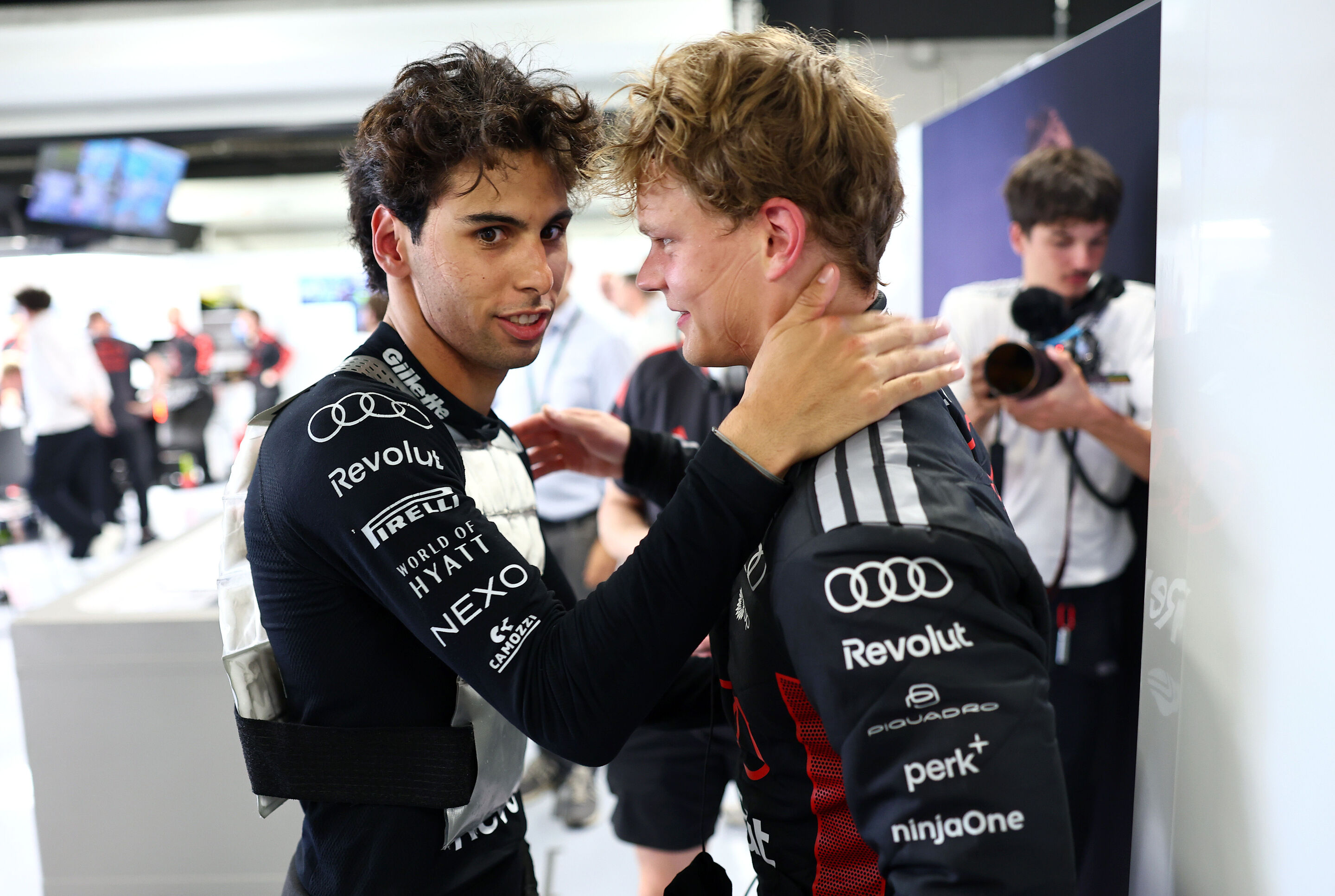 Audi Revolut F1 Team: Barcelona Grand Prix - Gabriel Bortoleto, Paul Aron