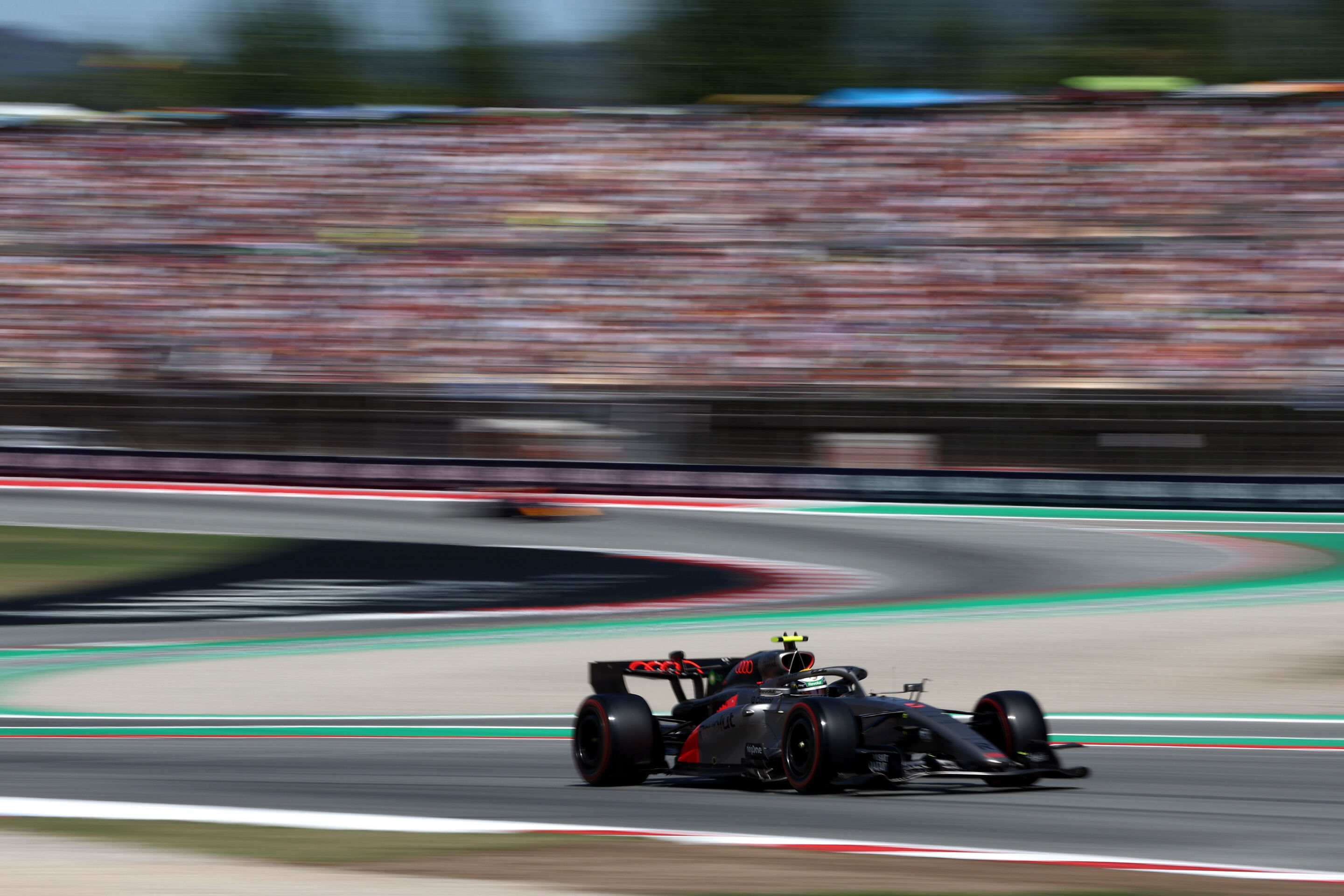 Audi Revolut F1 Team: Barcelona Grand Prix - Audi R26 #27, Nico Hulkenberg