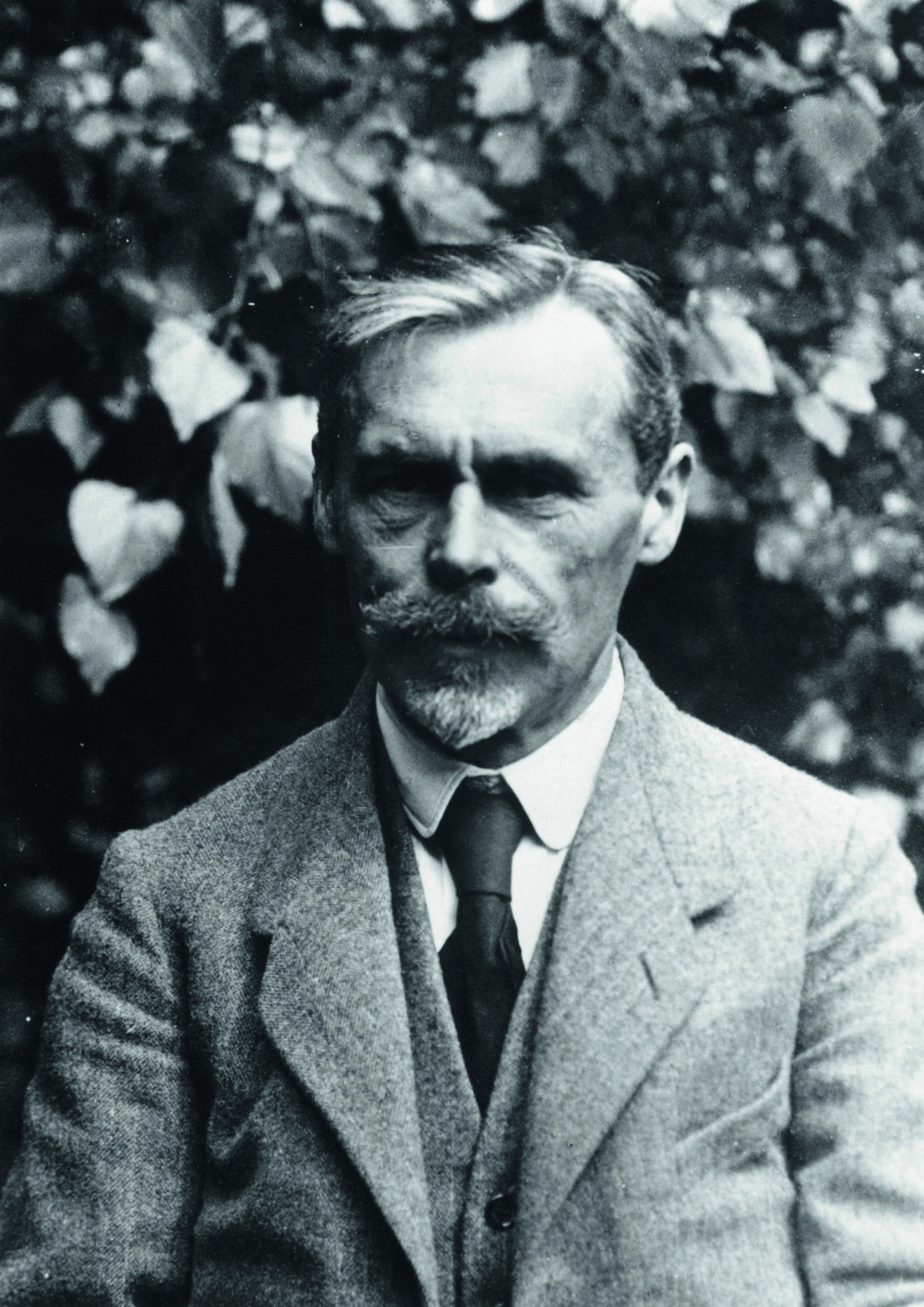 Anniversary magazine History - Chief-engineer Hermann Lange was August Horch`s friend and closest colleague
