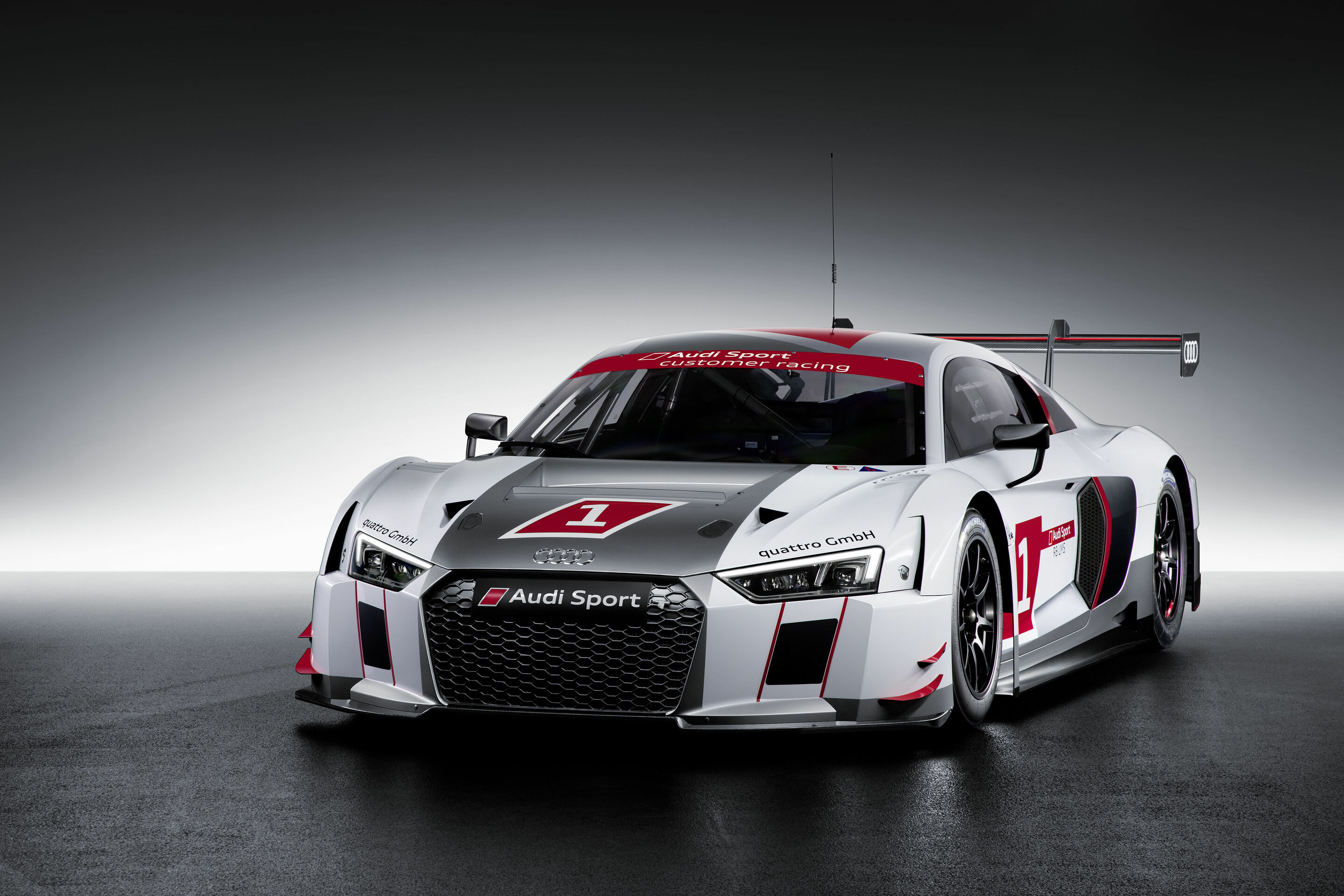 Audi R8 LMS establishes new race car generation