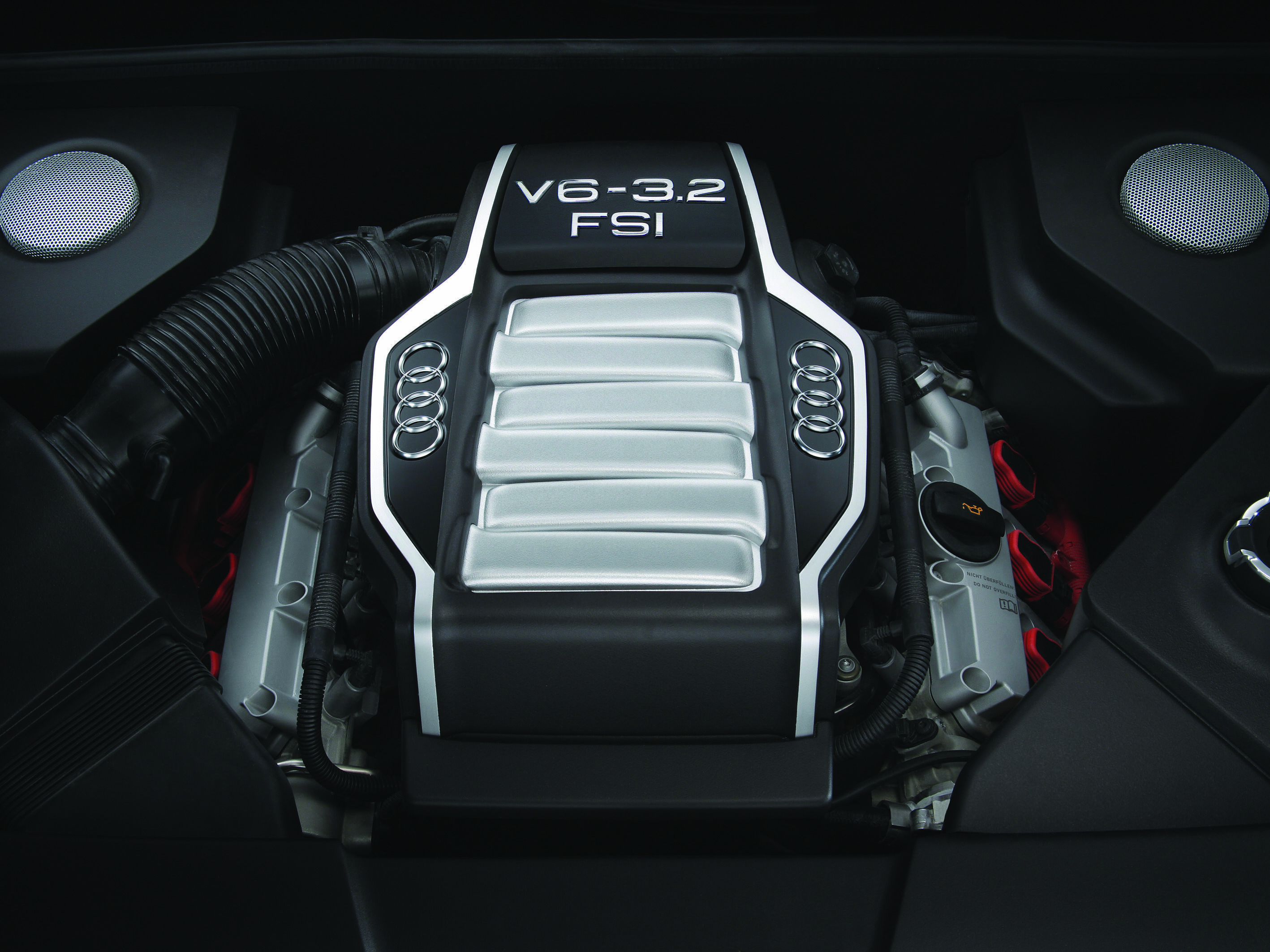 Audi Roadjet Concept - Engine compartment