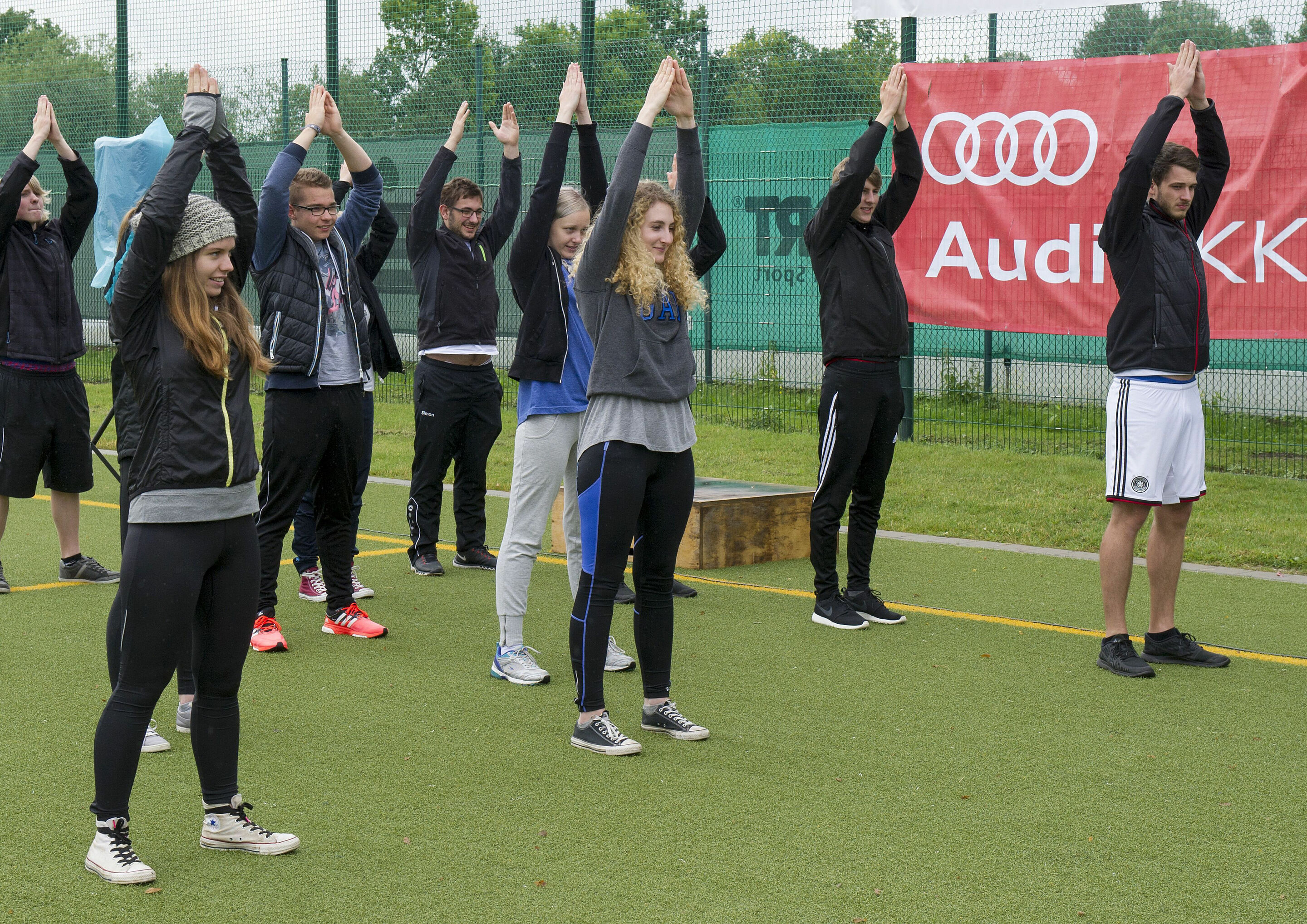 Junge Audianer erlaufen beim Azubi-Sportfest 5.000 Euro für den guten Zweck