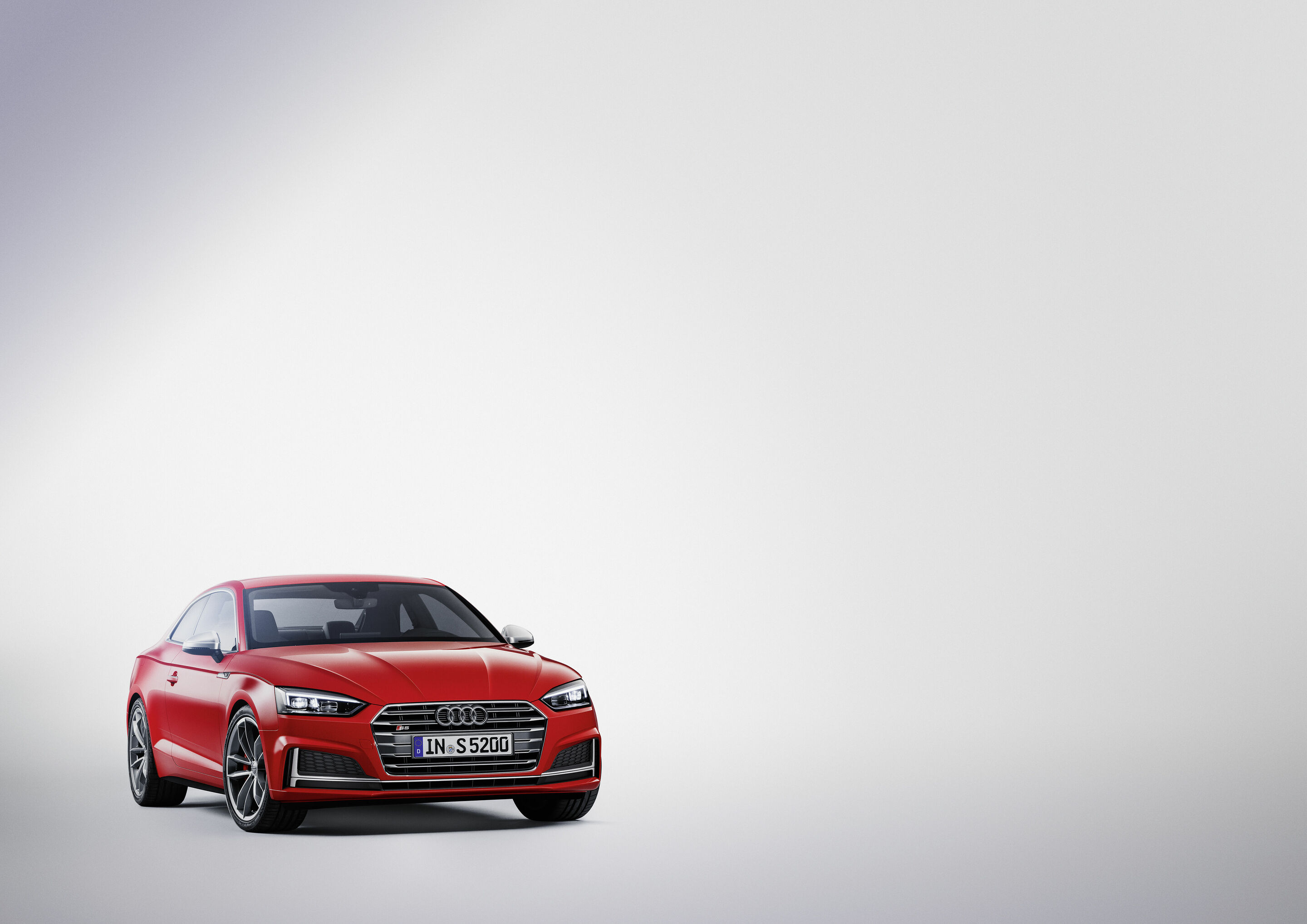 Dialoge - Das Audi-Technologiemagazin 2/2016 - SKILLS - DIE PERFEKTE WELLE
Der Linie treu - Audi S5 Coupé