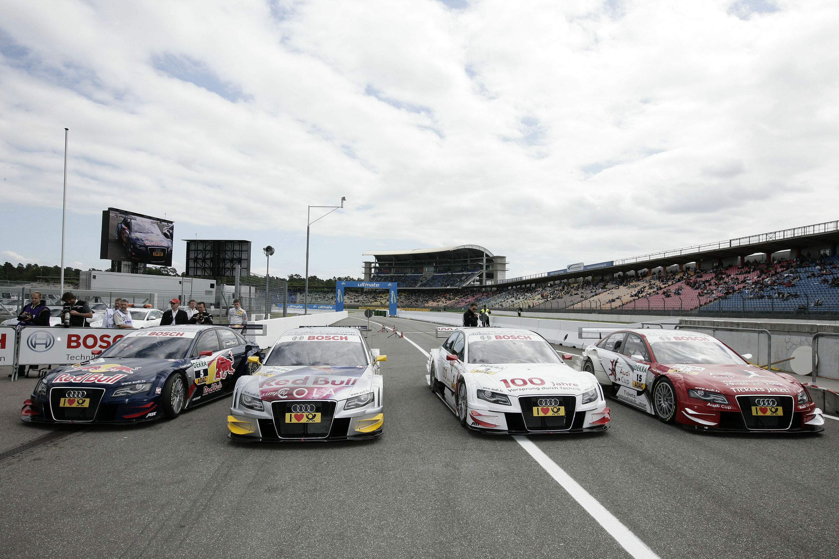 DTM 2009 - Audi erobert in Hockenheim Startreihe 1 und 2