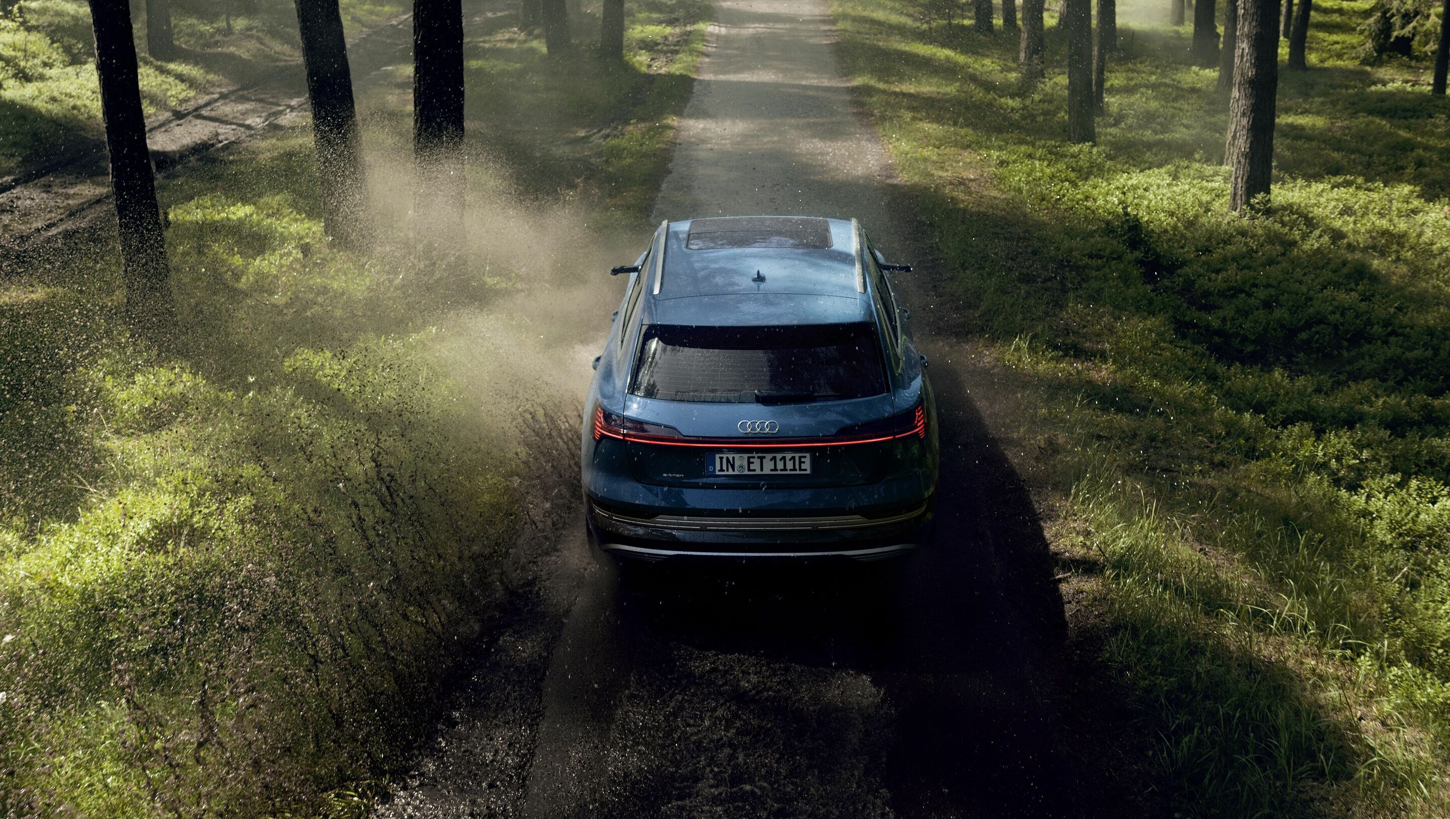 Audi e-tron - Audi e-tron