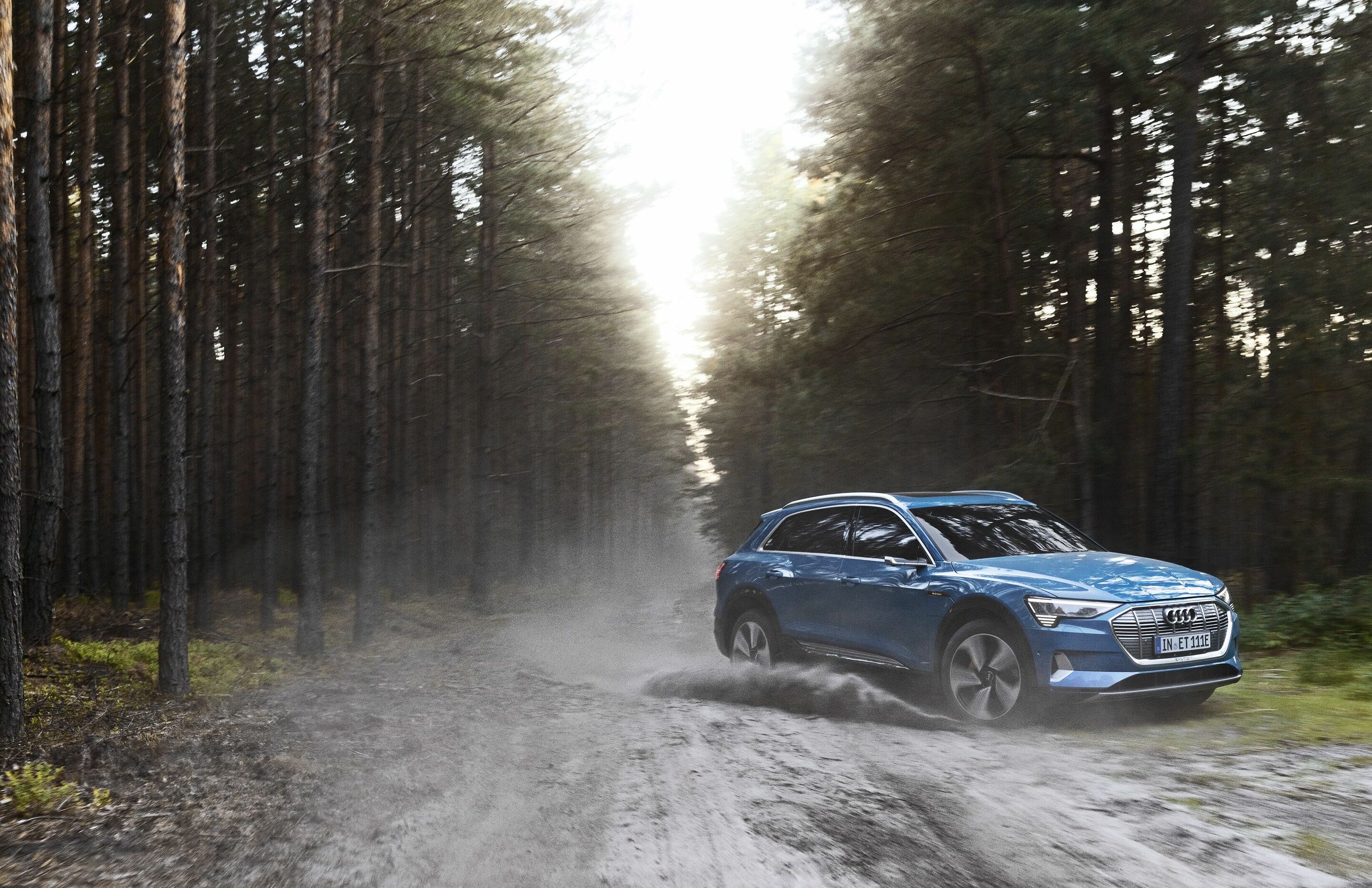 Audi e-tron - Audi e-tron