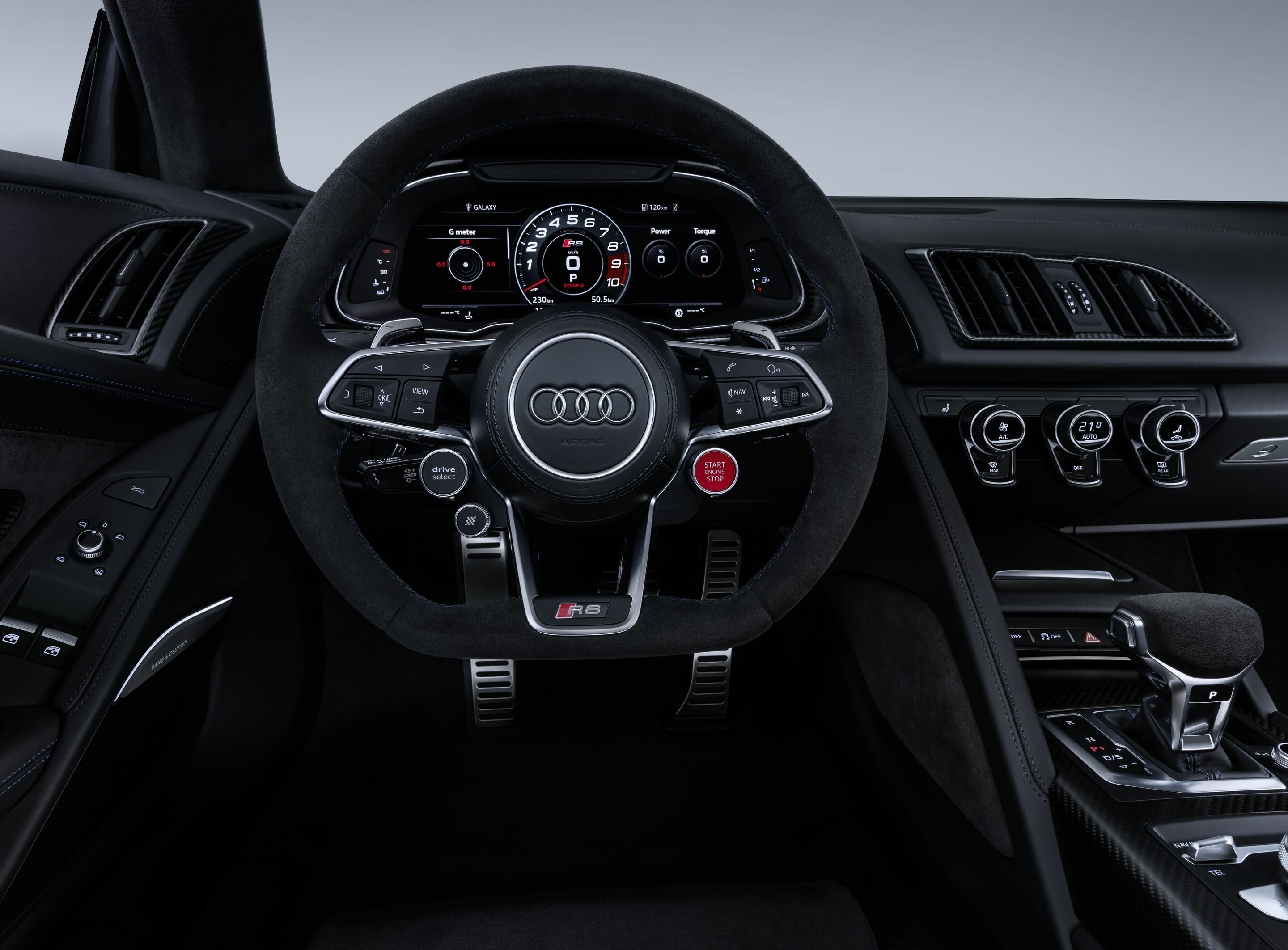 The operating concept, the Audi virtual cockpit and the MMI