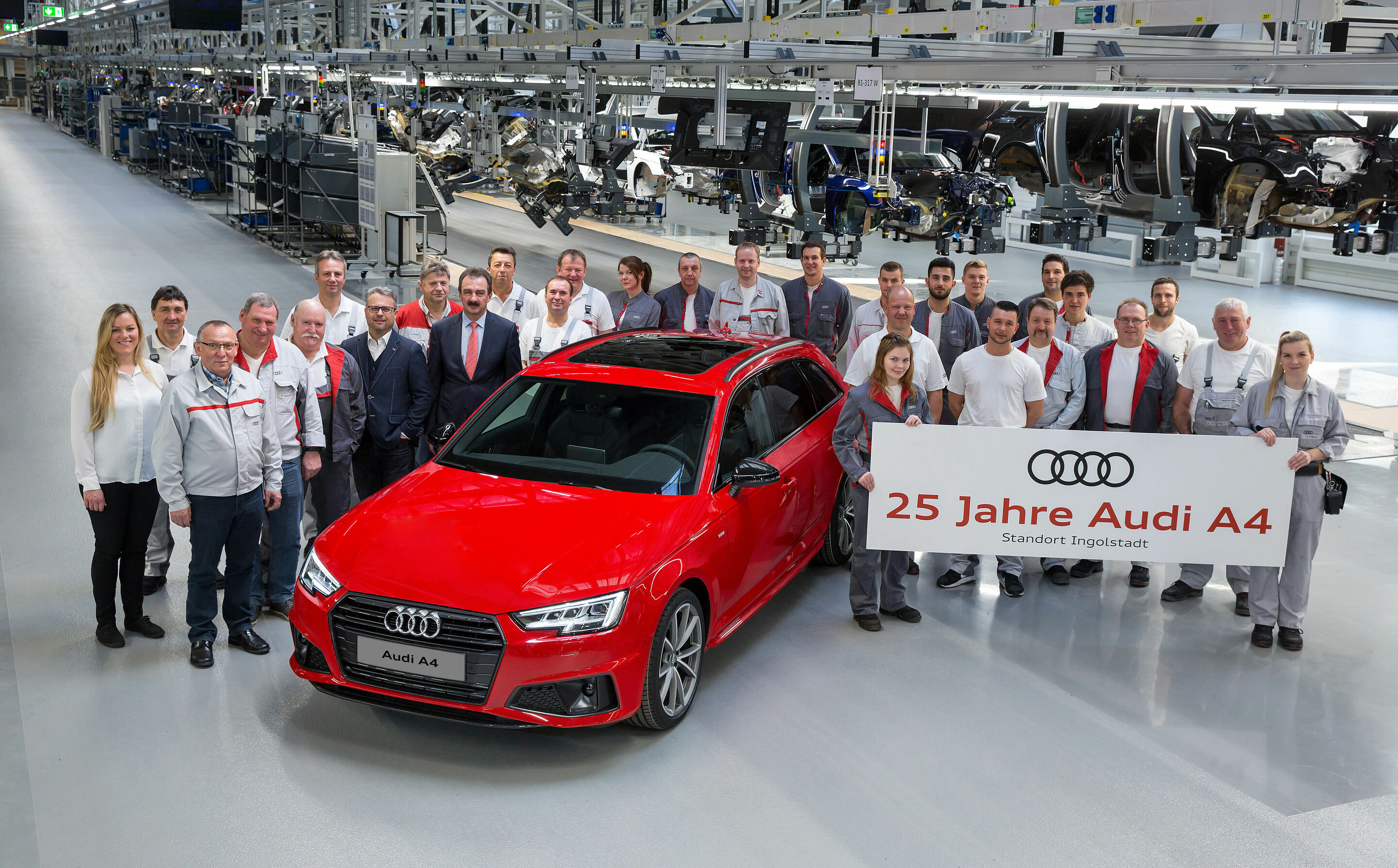 Silbernes Jubiläum: Audi A4 feiert 25. Geburtstag