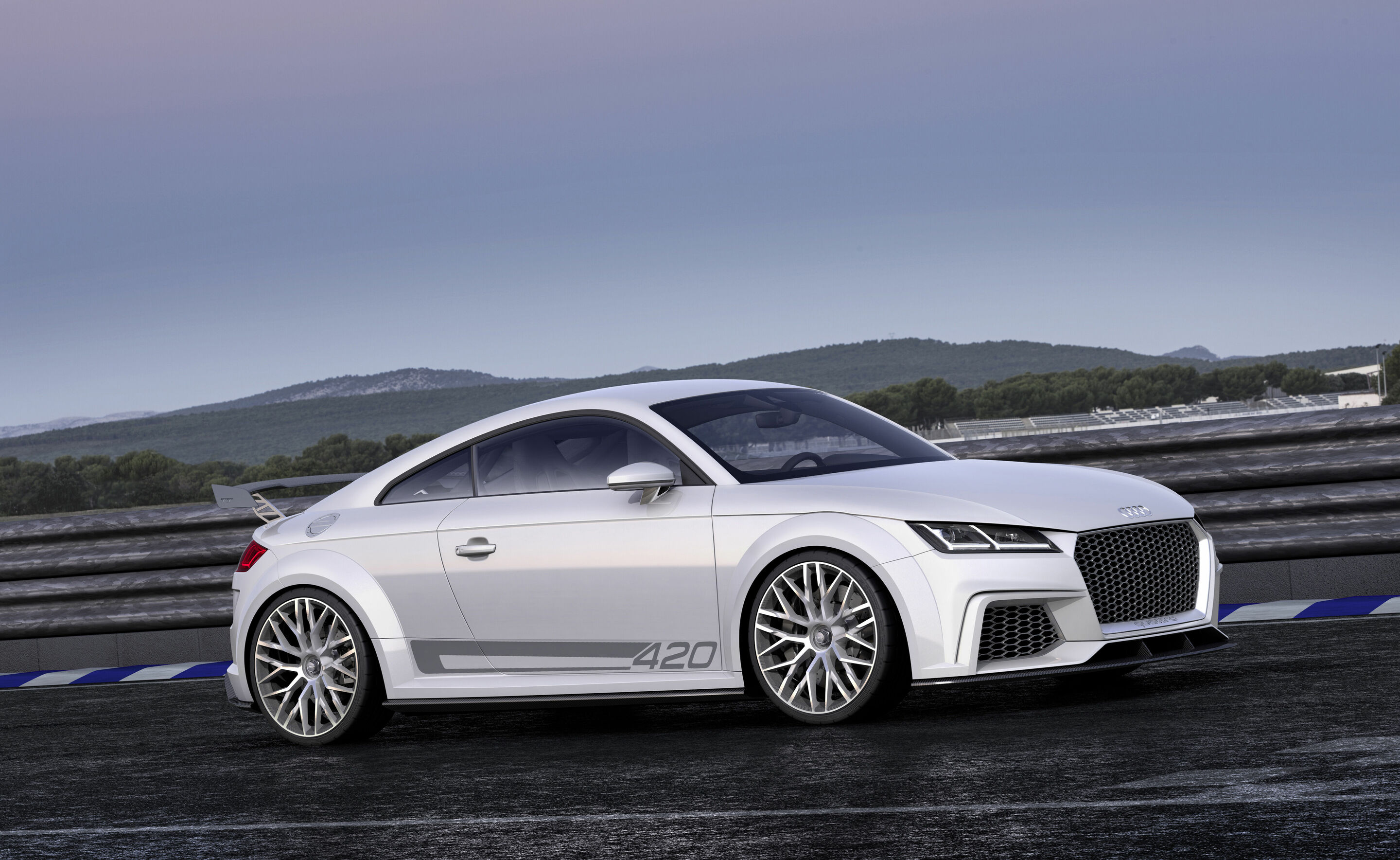 Audi TT quattro sport concept (2014)