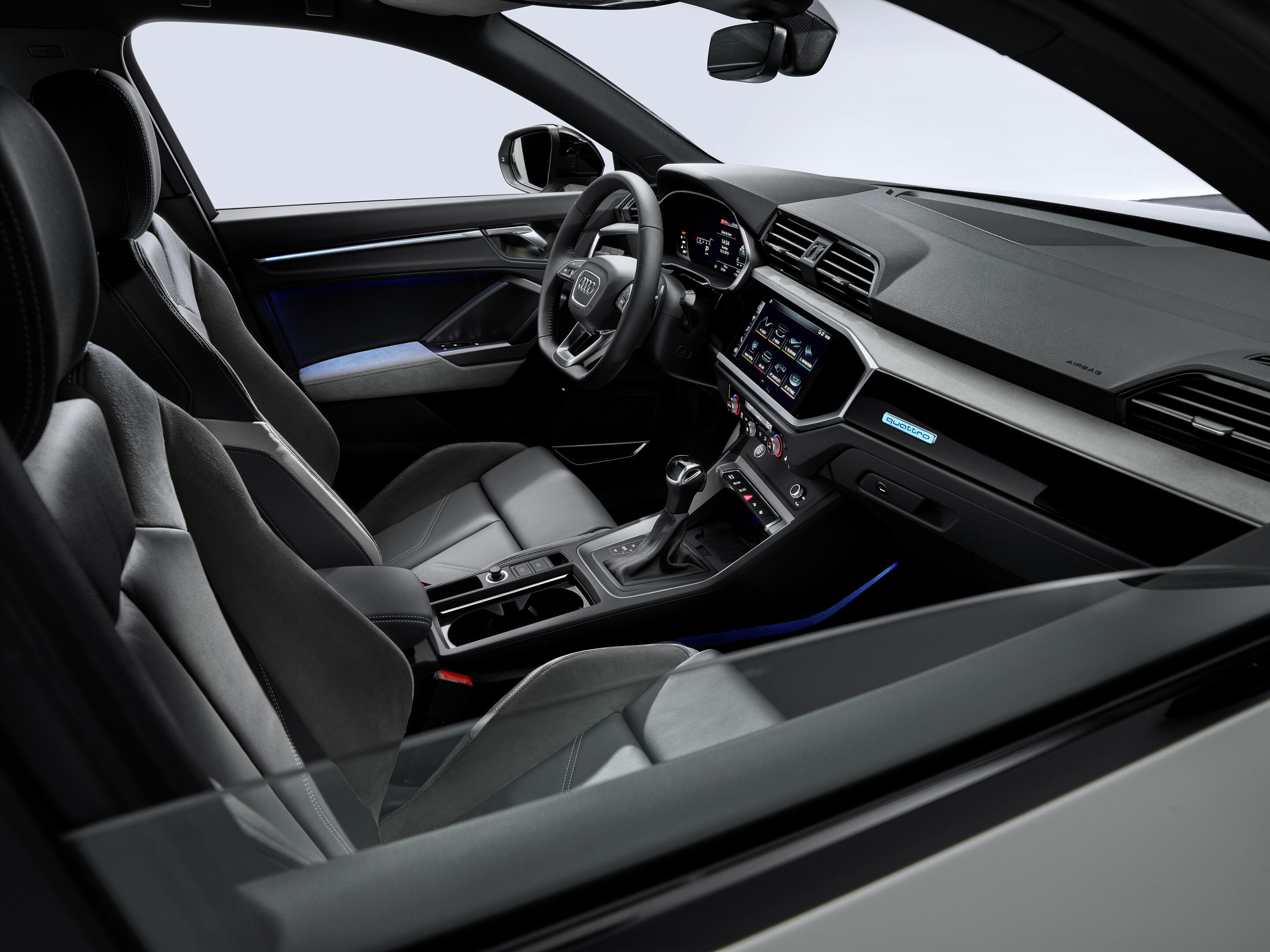 Audi Q3 Innenausstattung - AutoSprintCH
