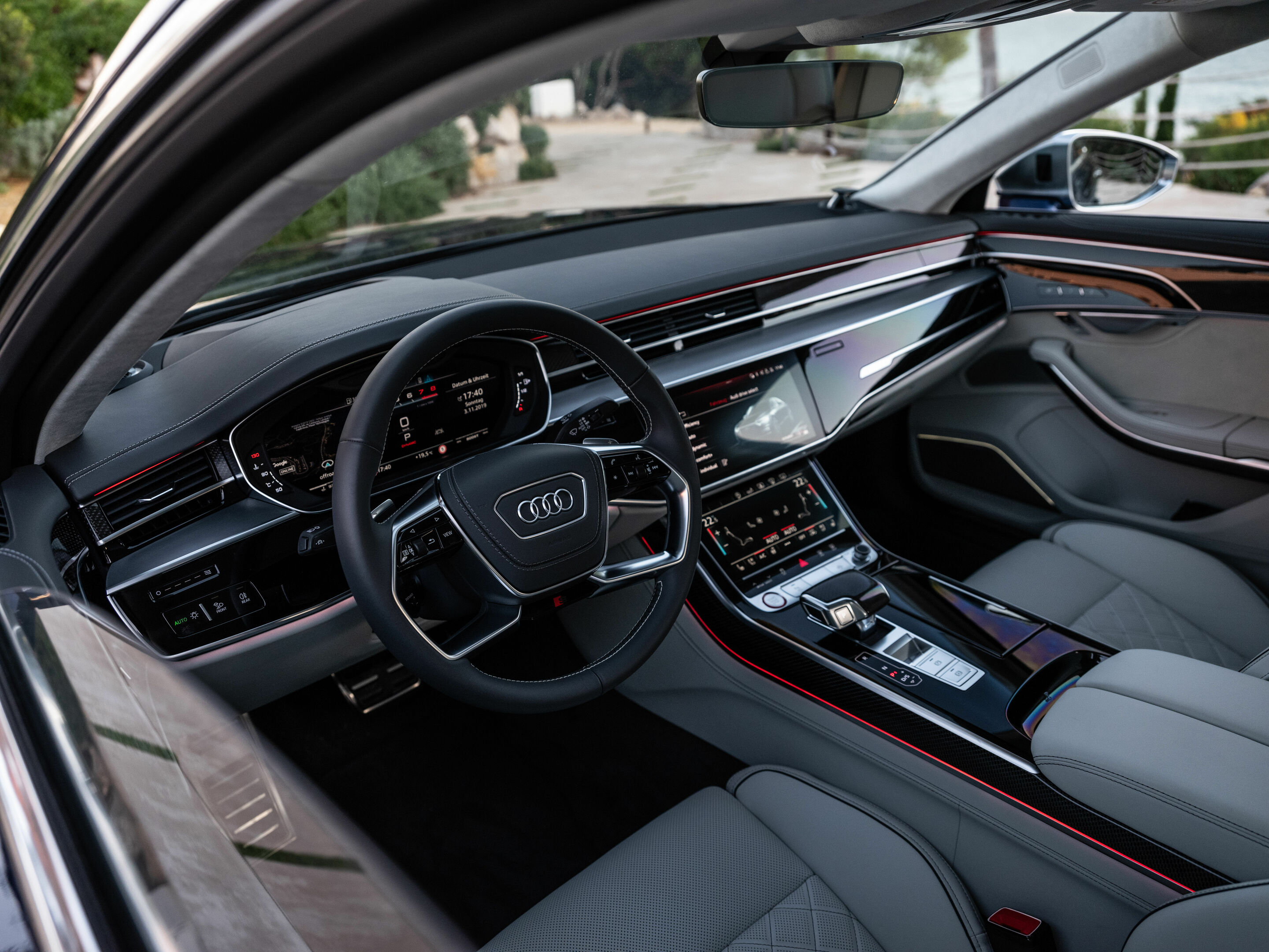 Audi S8 - Detailaufnahme,
Cockpit