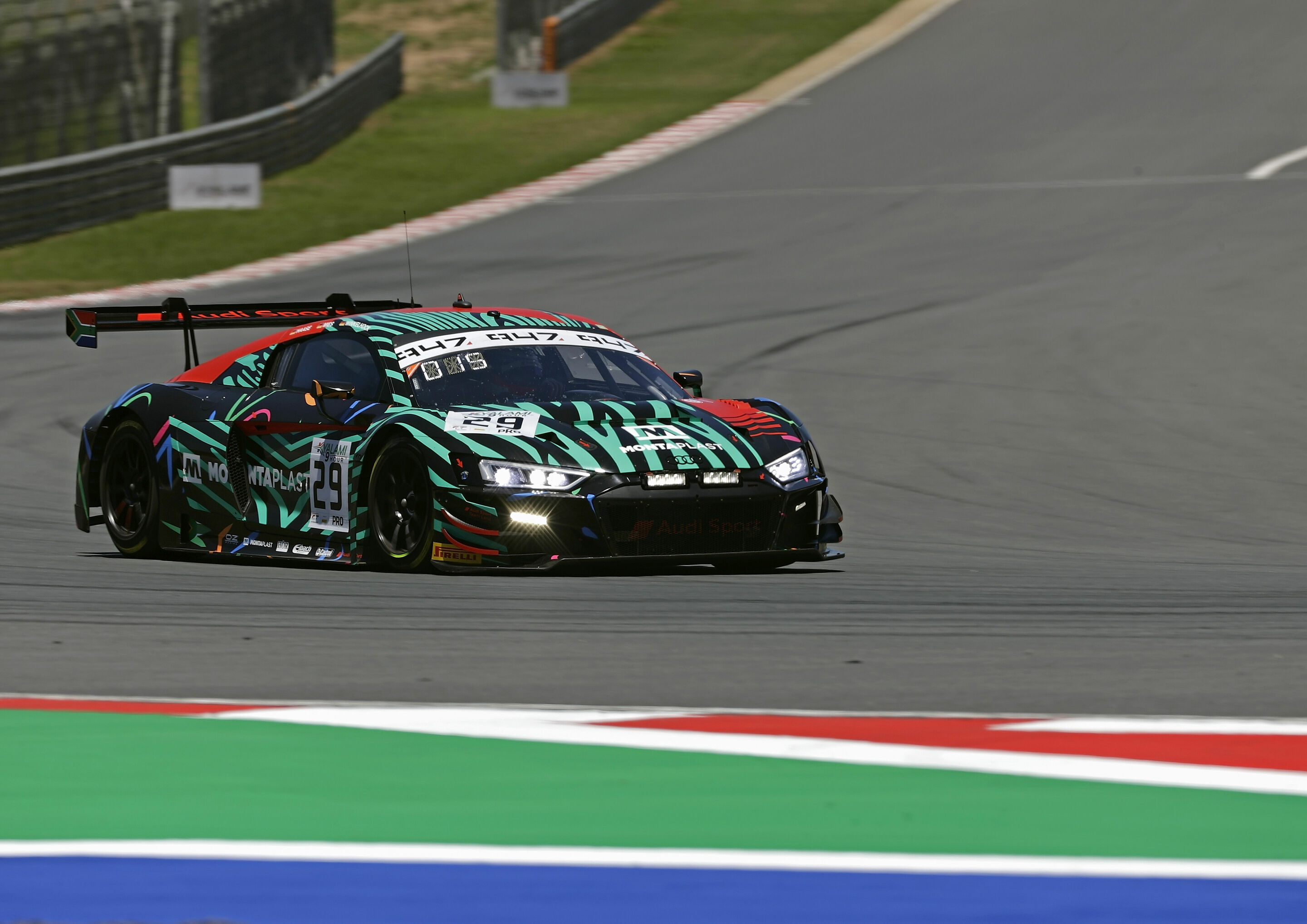 9h Kyalami 2019 - Audi R8 LMS #29 (Audi Sport Team Land), Christopher Haase/Christopher Mies/Markus Winkelhock
