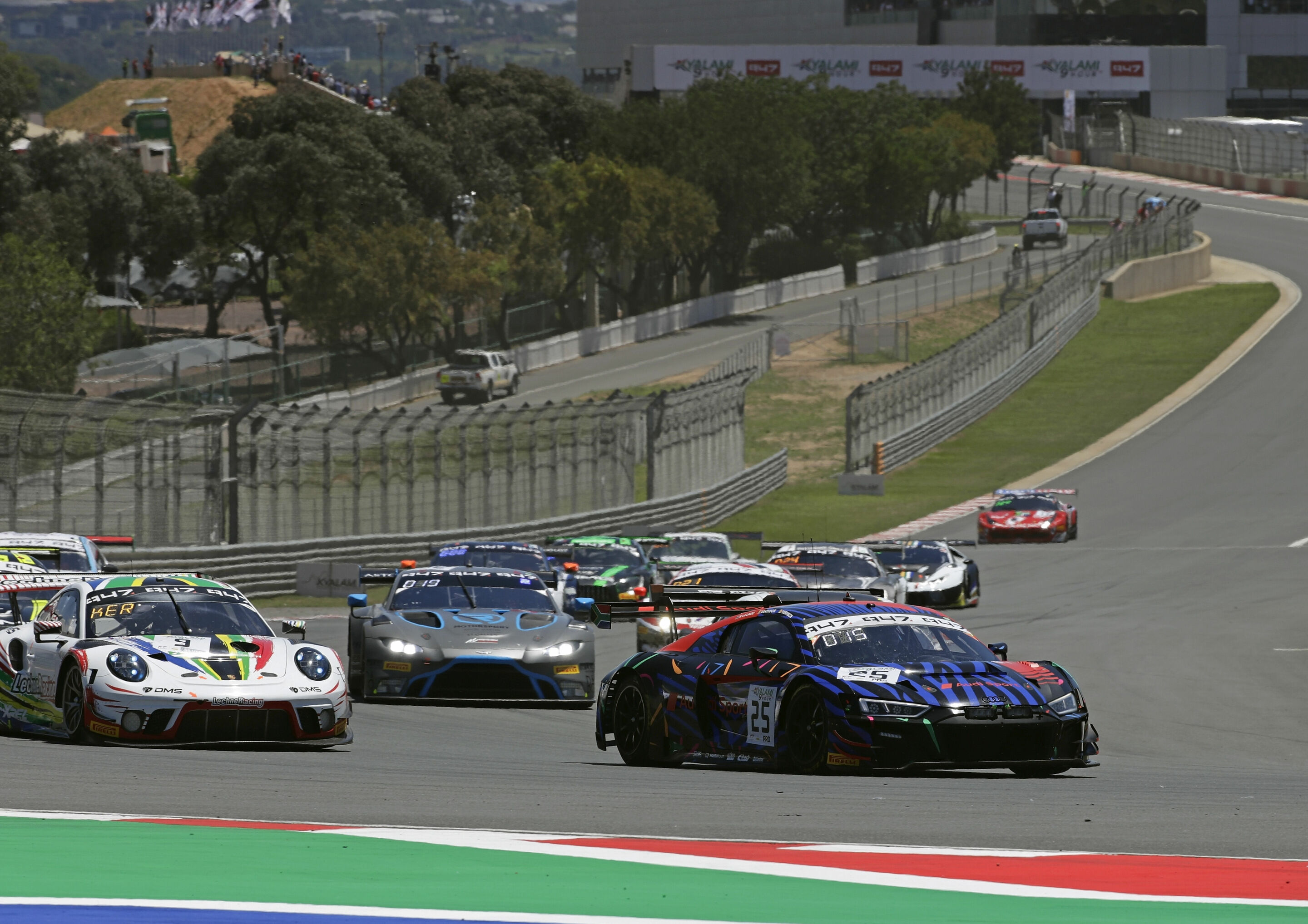 9h Kyalami 2019 - Audi R8 LMS #25 (Audi Sport Team WRT), Kelvin van der Linde/Dries Vanthoor/Frédéric Vervisch