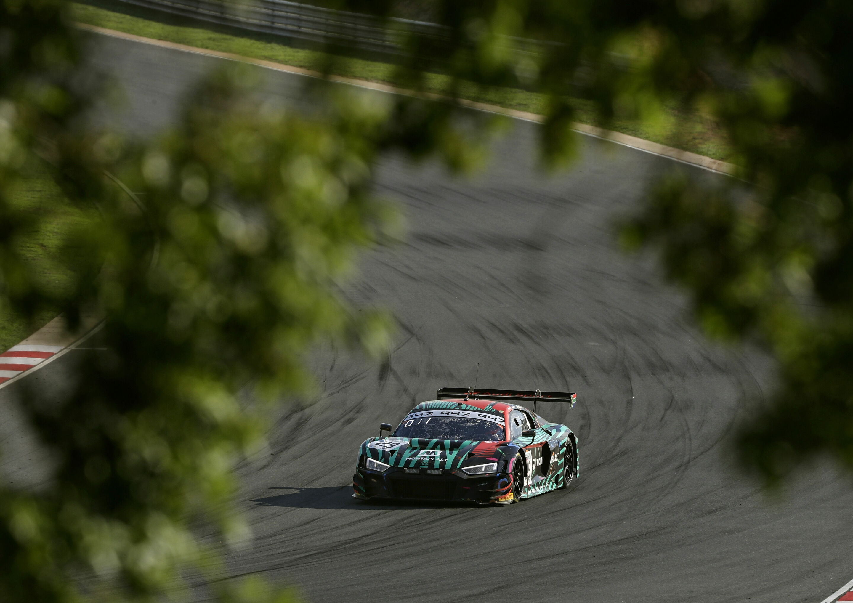 9h Kyalami 2019 - Audi R8 LMS #29 (Audi Sport Team Land), Christopher Haase/Christopher Mies/Markus Winkelhock