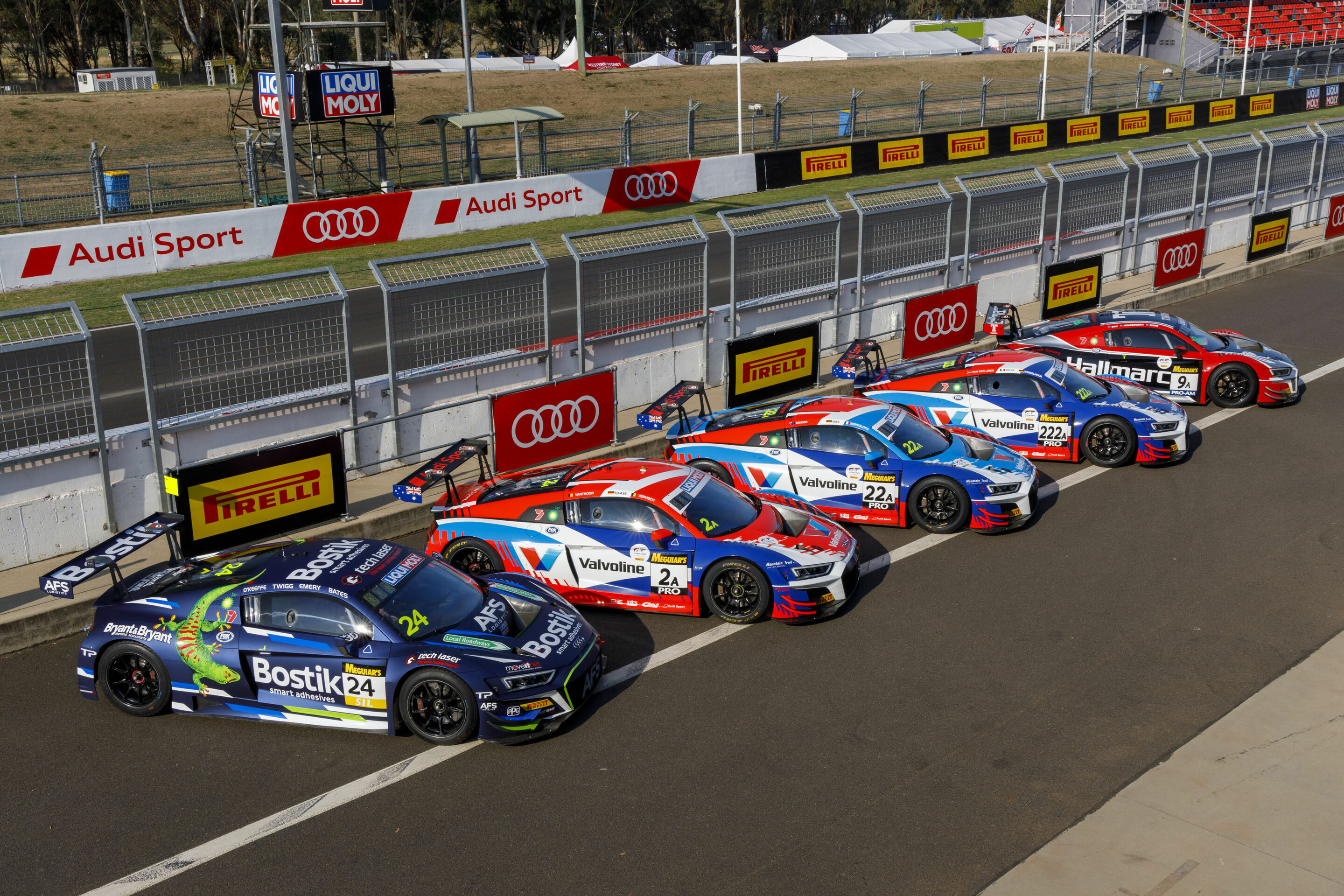 12h Bathurst 2020 - Audi R8 LMS #24 (Bostik Australia), Tony Bates/Geoff Emery/Dylan O’Keeffe/Max Twigg; Audi R8 LMS #2 (Audi Sport Team Valvoline), Christopher Haase/Dries Vanthoor/Frédéric Vervisch; Audi R8 LMS #22 (Audi Sport Team Valvoline), Mirko...
