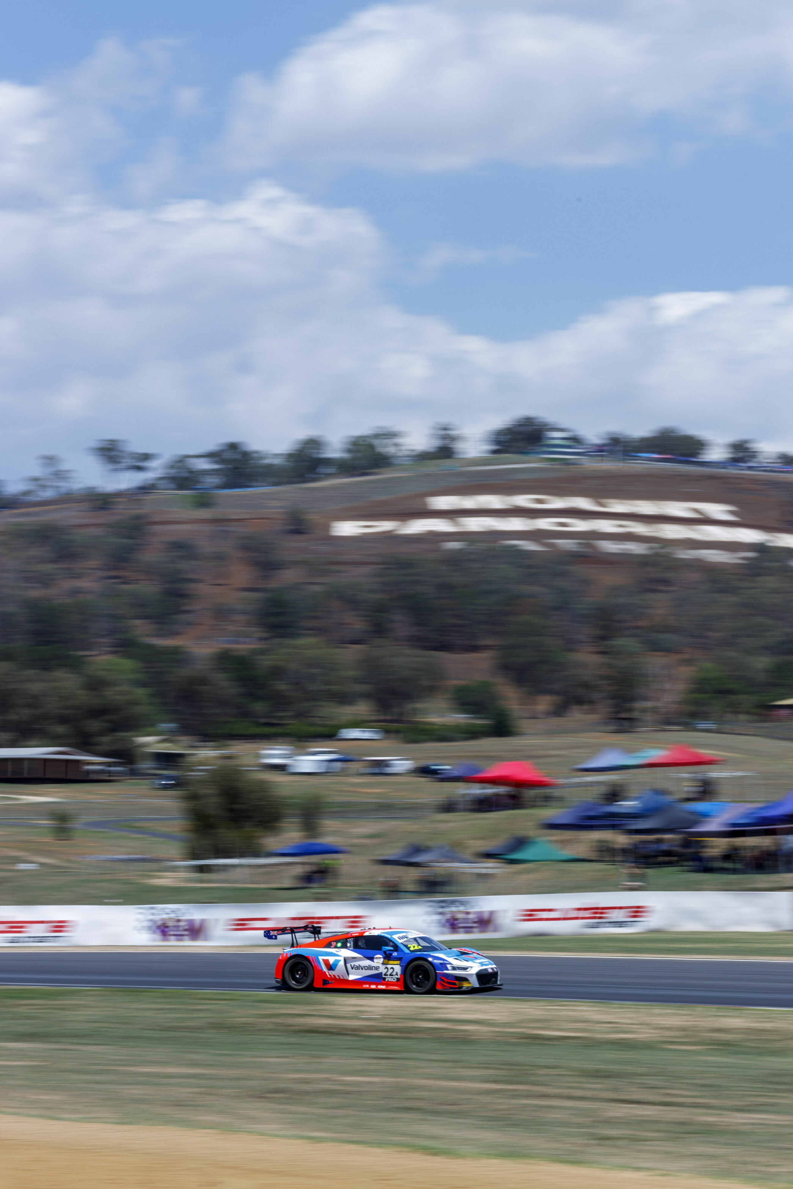 12h Bathurst 2020 - Audi R8 LMS #22 (Audi Sport Team Valvoline), Mirko Bortolotti/Christopher Mies/Garth Tander