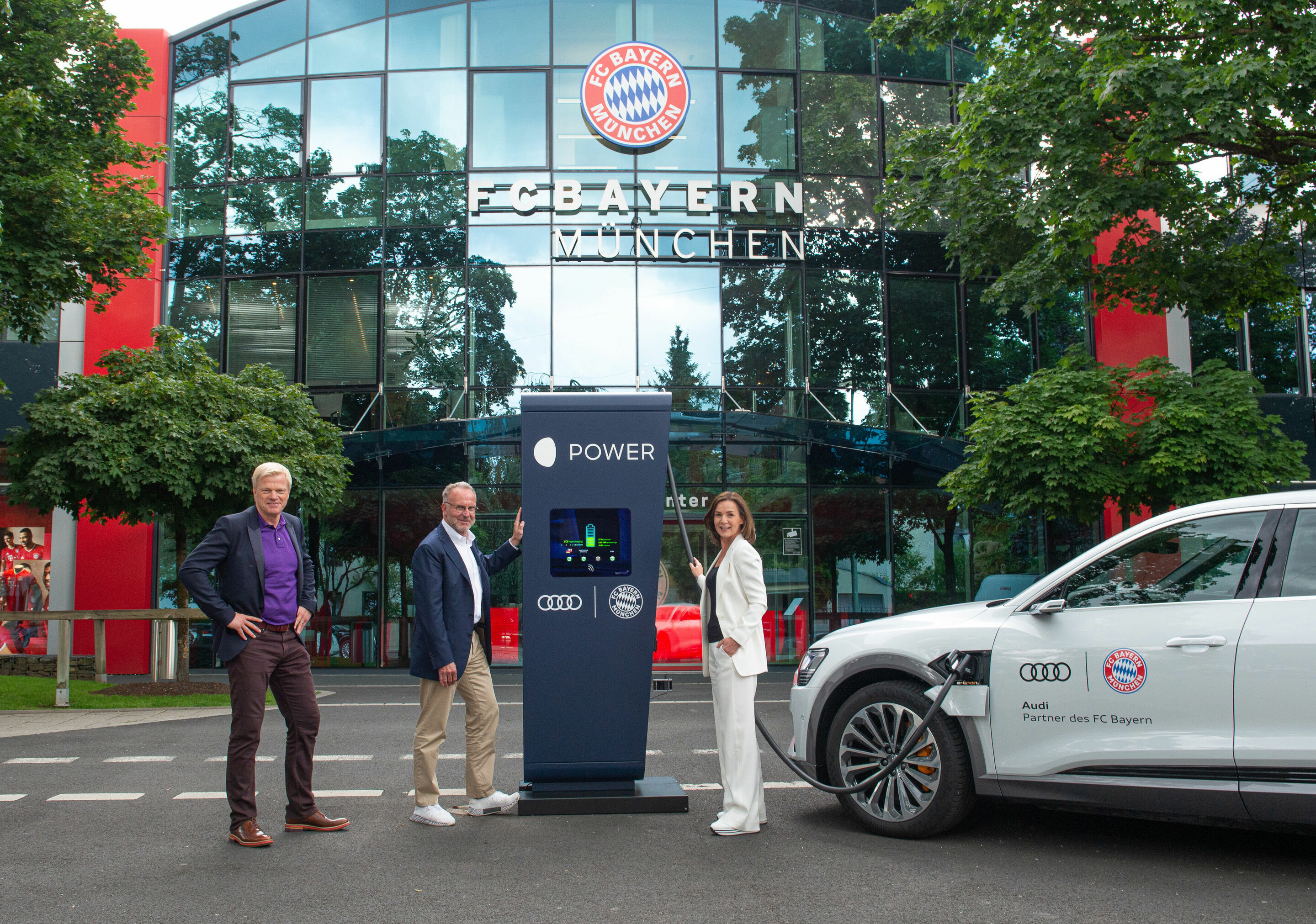 Audi stattet FC Bayern-Trainingsgelände mit Ladepunkten aus