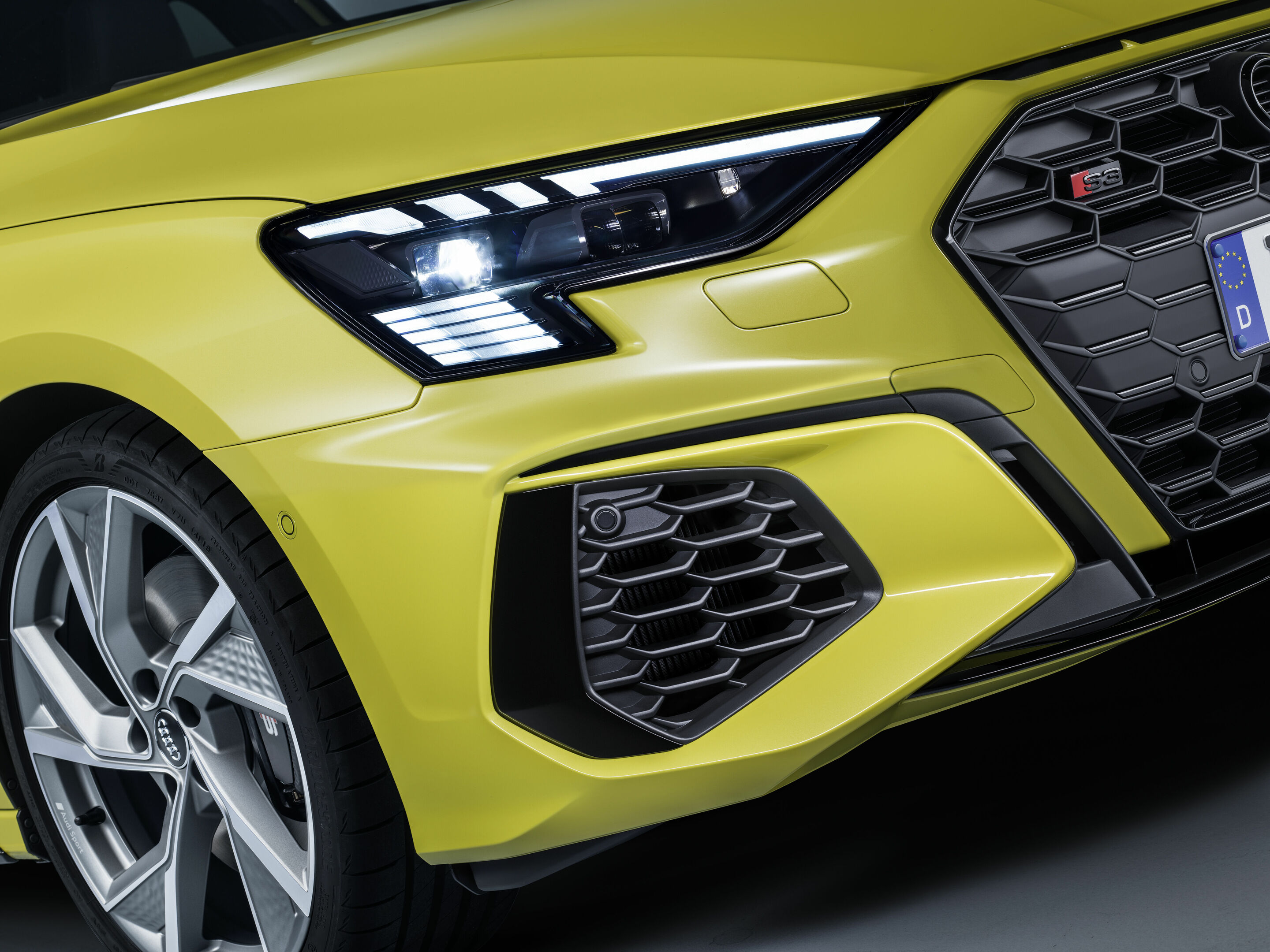 Audi A5 Mileage (13-19 km/l) - A5 Petrol and Diesel Mileage - CarWale