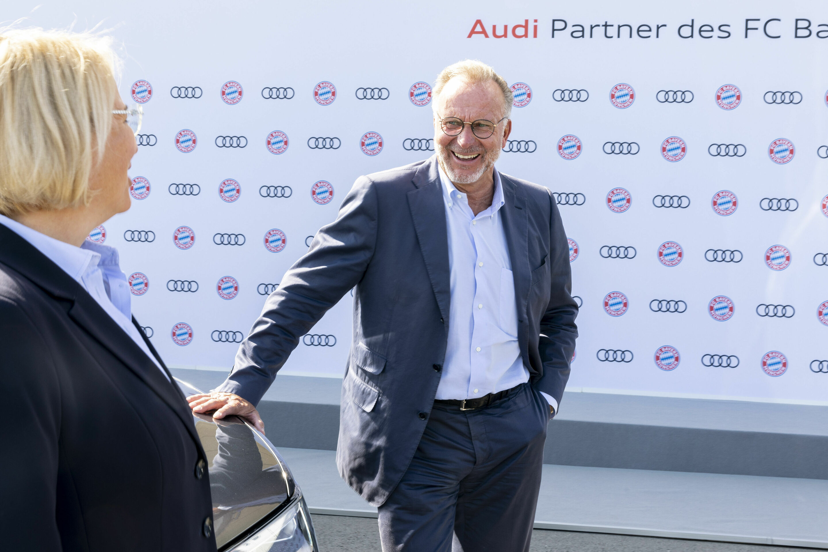 Audi electrifies FC Bayern Munich