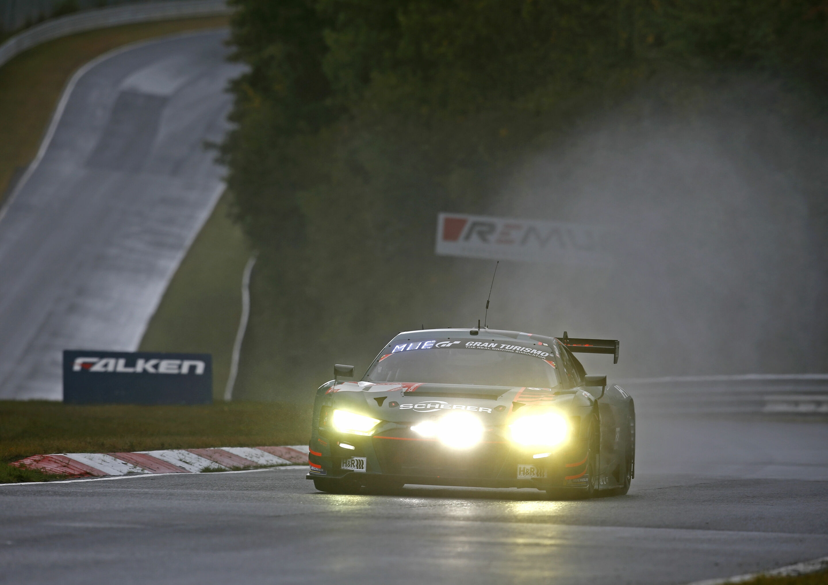 24h Nürburgring 2020 - Audi R8 LMS #1 (Audi Sport Team Phoenix), Nico Müller/Frank Stippler/Dries Vanthoor/Frédéric Vervisch
