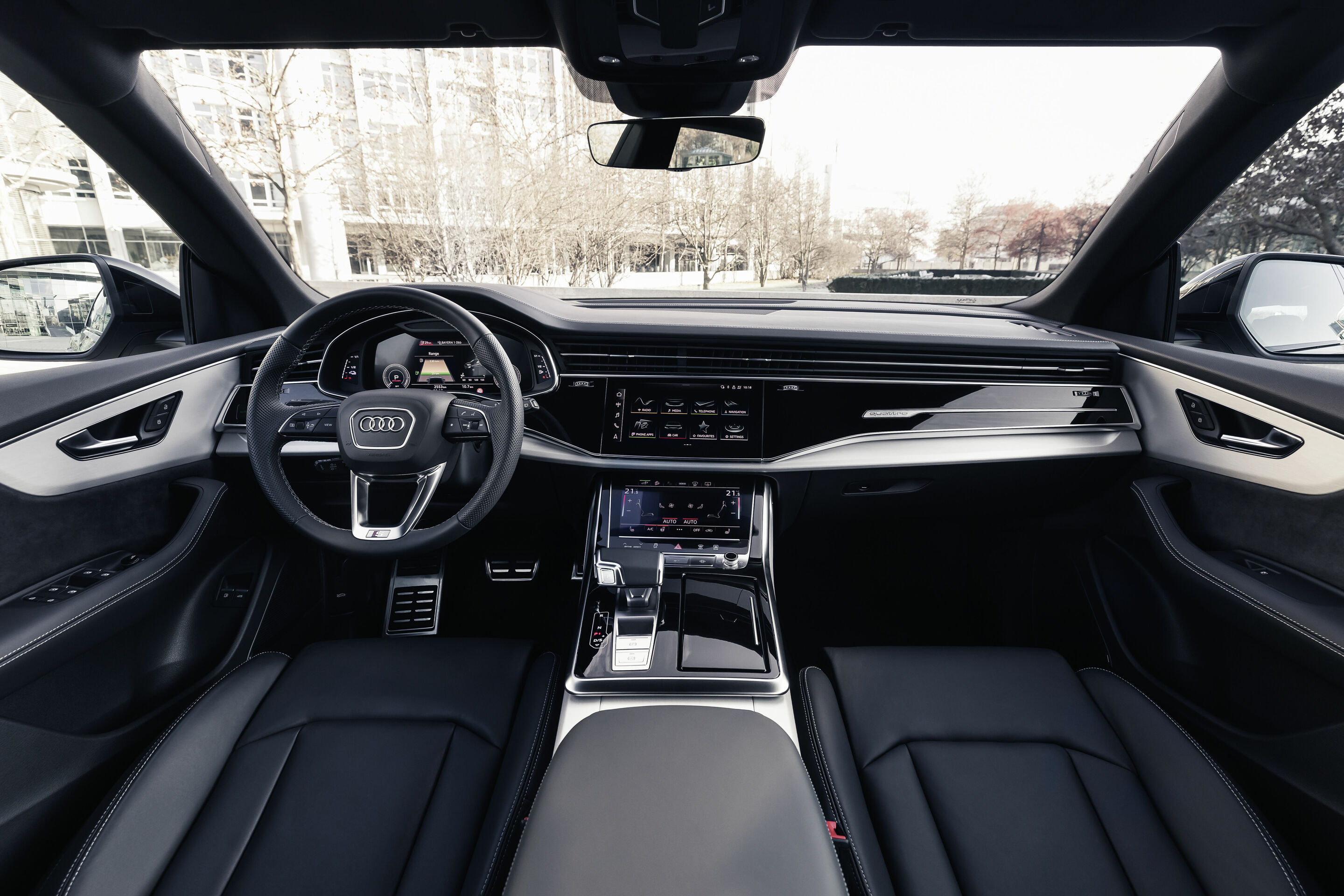 Audi Q8 TFSIe Plug-In Hybrid SUV: Der komplette Elektroauto