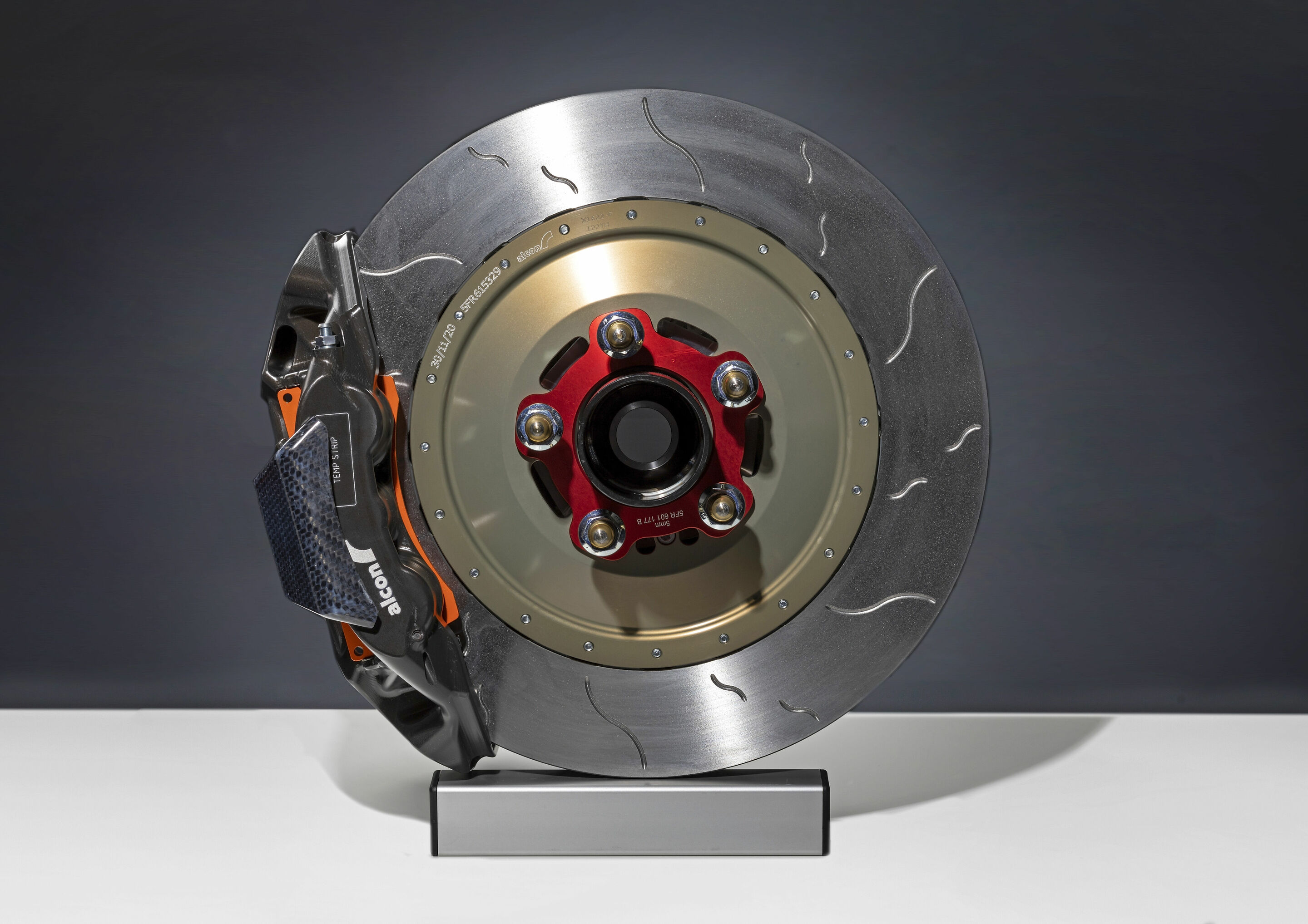 Audi RS 3 LMS (2021) - Brake disc and caliper with new ventilation