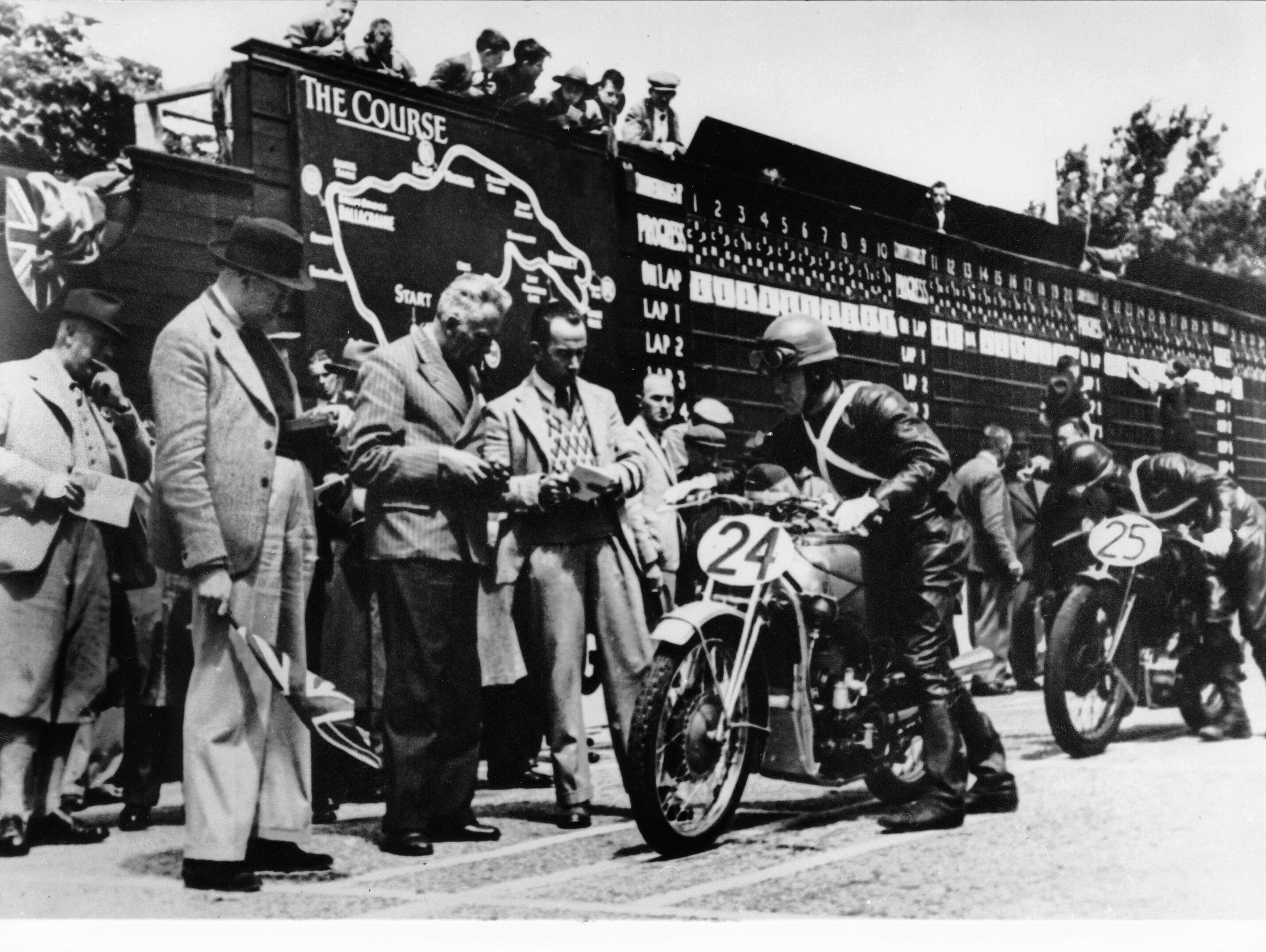 Starting the race of his life: In June 1938 DKW works rider Ewald Kluge (No. 24) became the first German to win the 250 cc class in the Isle of Man TT, the world's toughest motorcycle road race