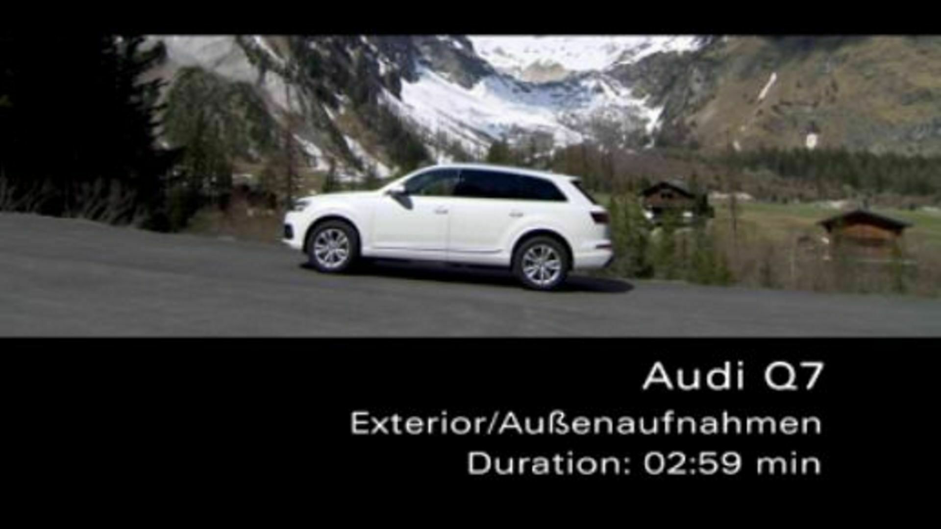 Audi Q7 - Footage Exterior
