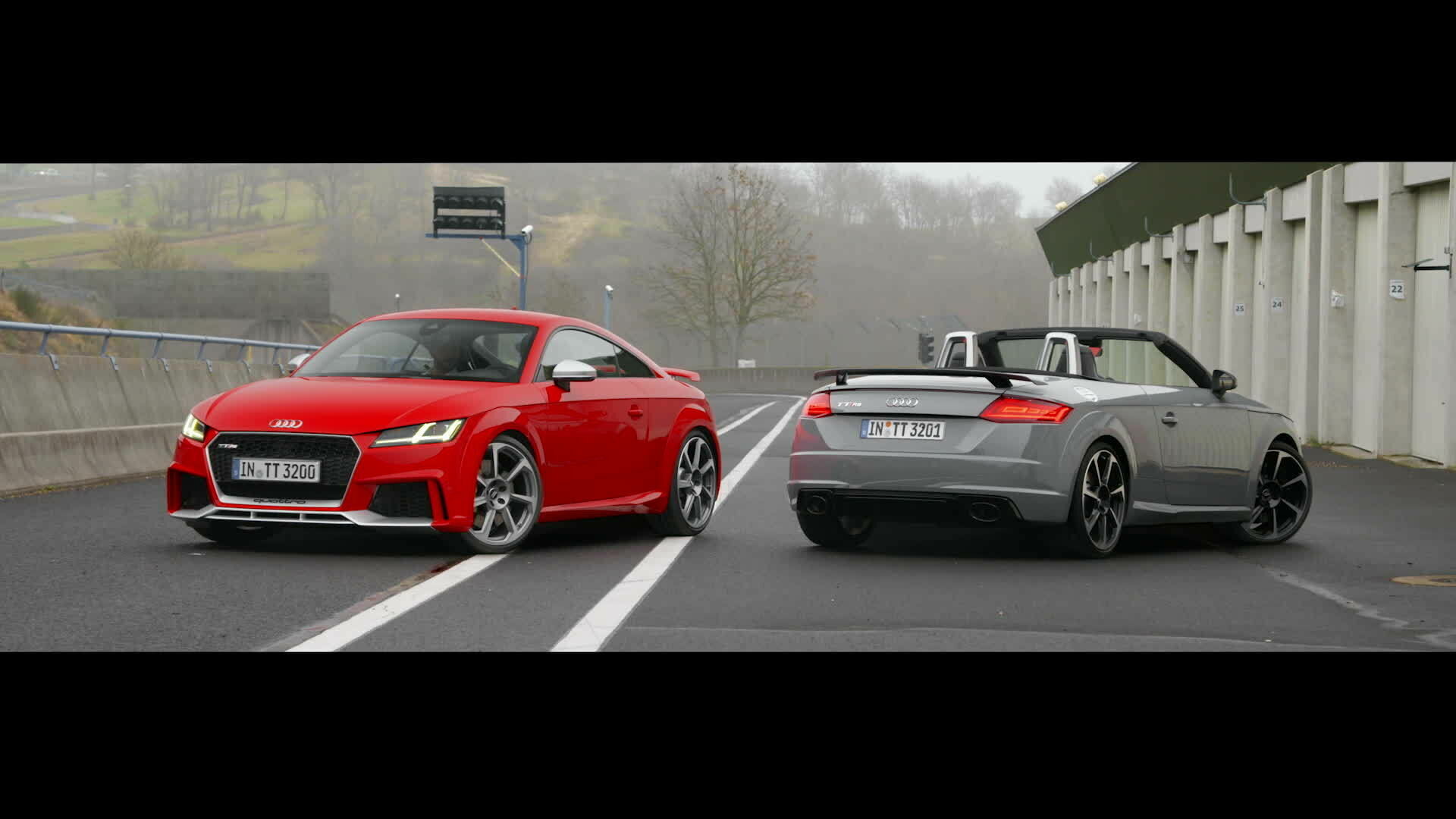 TT RS Coupé and TT RS Roadster (2016)