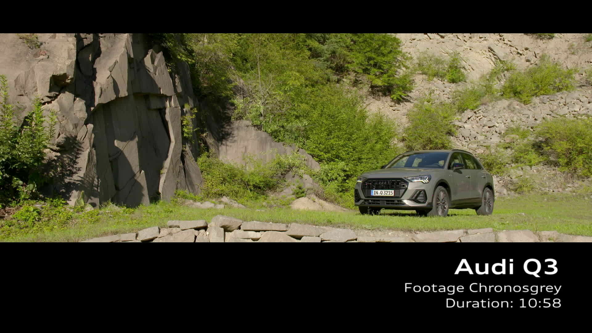 Audi Q3 Footage Chronosgrau (2018)