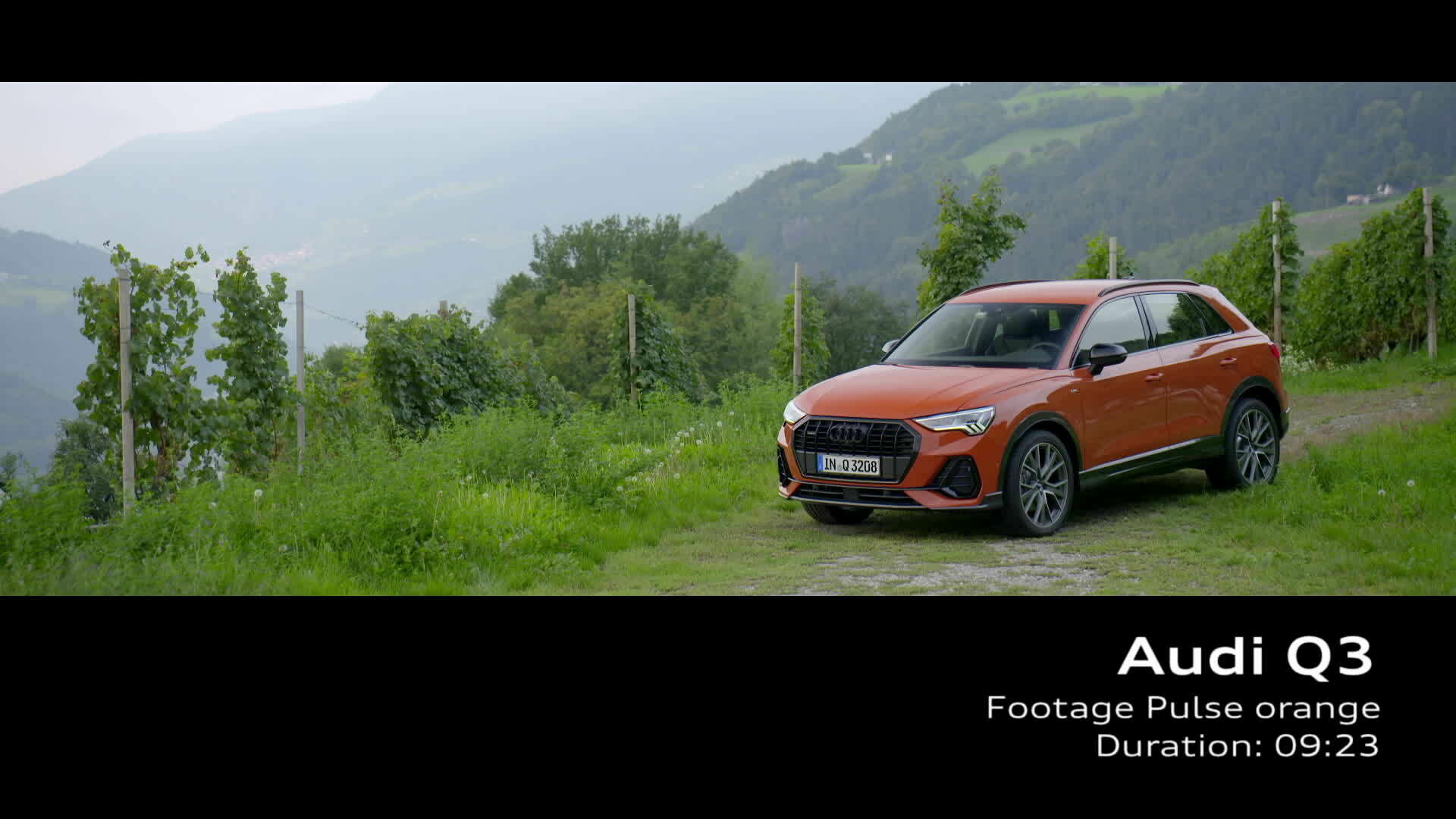 Audi Q3 Footage Pulsorange (2018)