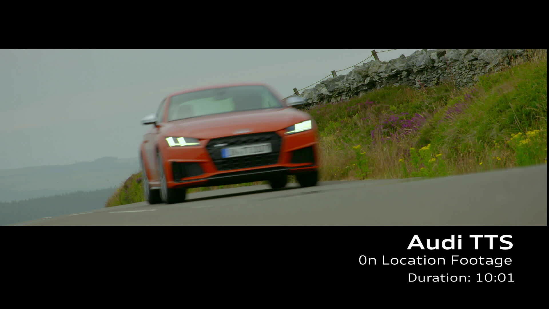 Audi TTS Footage Pulse orange