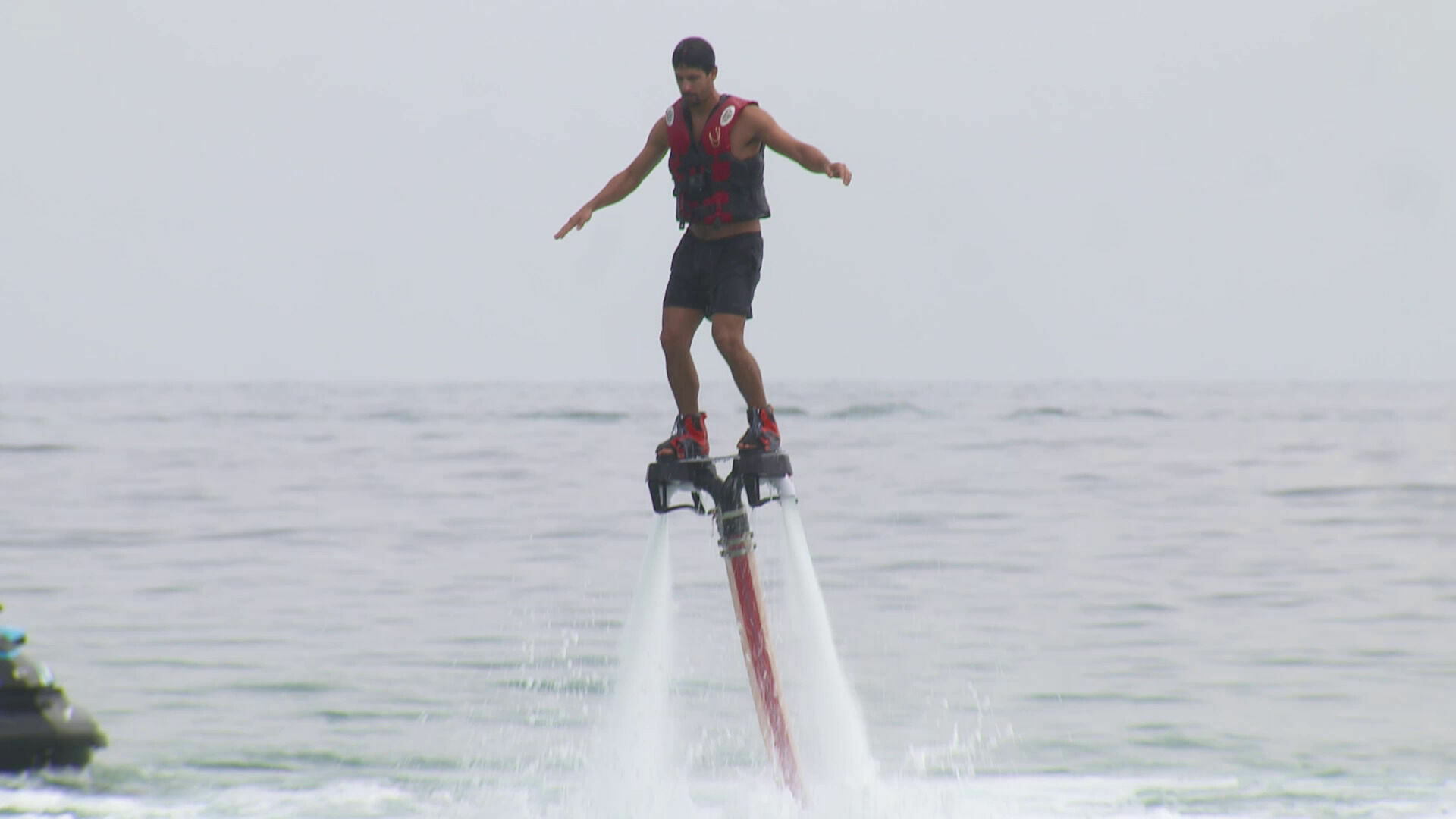 Welcome to Sanya: From racing to flyboarding